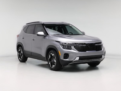 Gray 2024 Kia Seltos EX