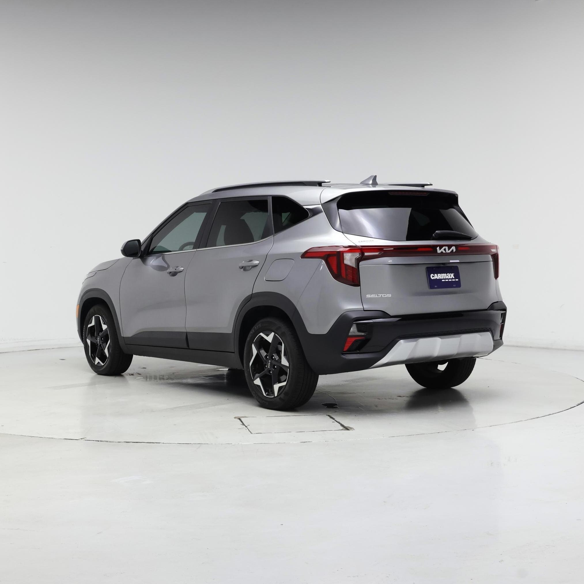 Thumbnail: 2024 Kia Seltos - 2