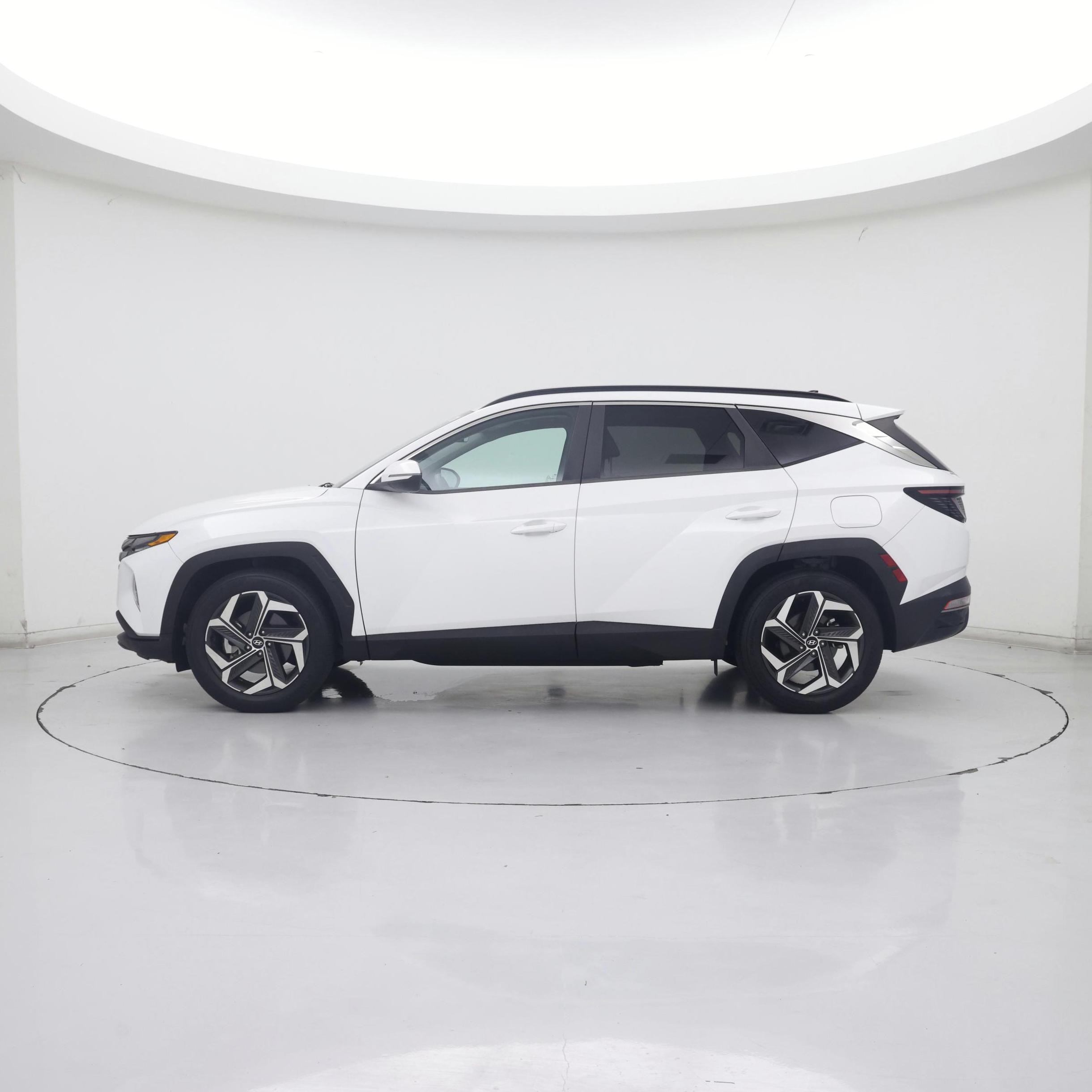 Thumbnail: 2022 Hyundai Tucson - 3