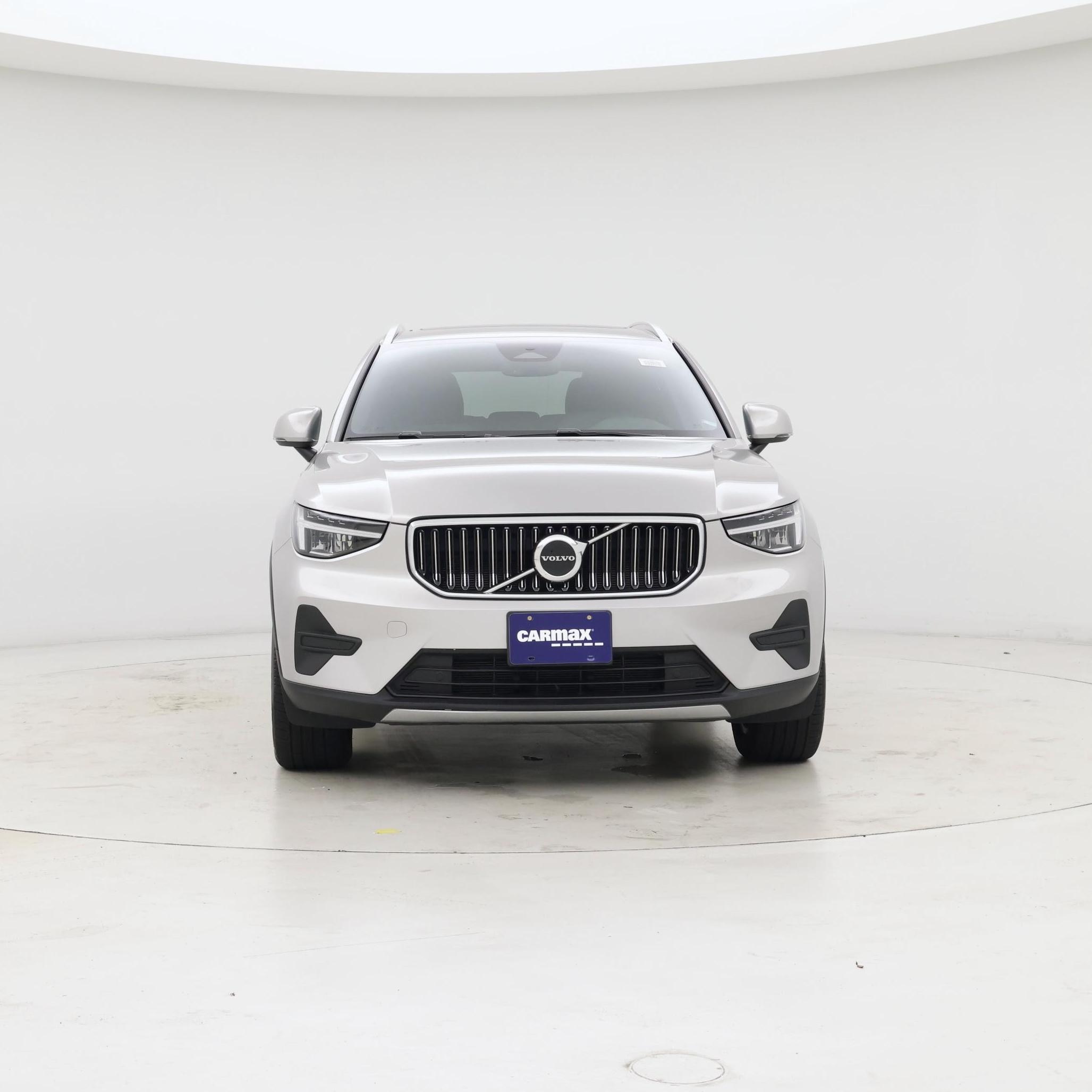 Thumbnail: 2025 Volvo XC40 - 5