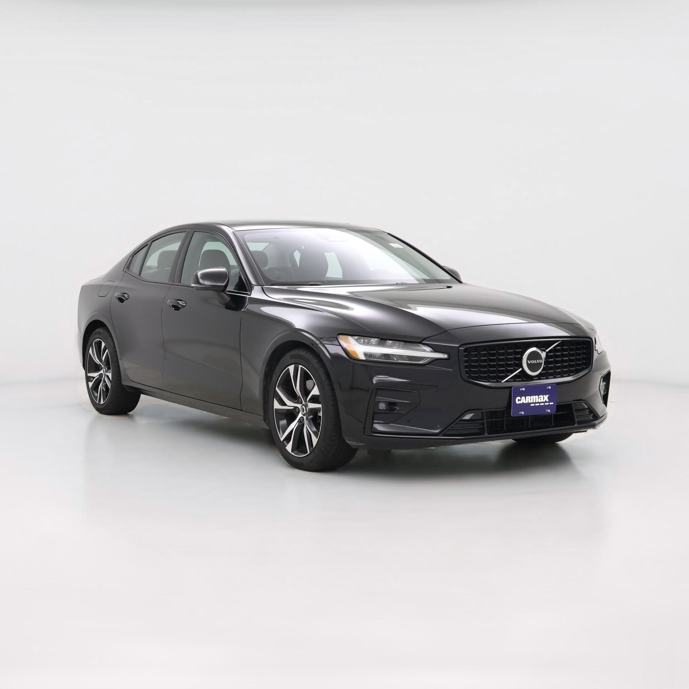 Thumbnail: 2025 Volvo S60 - 1