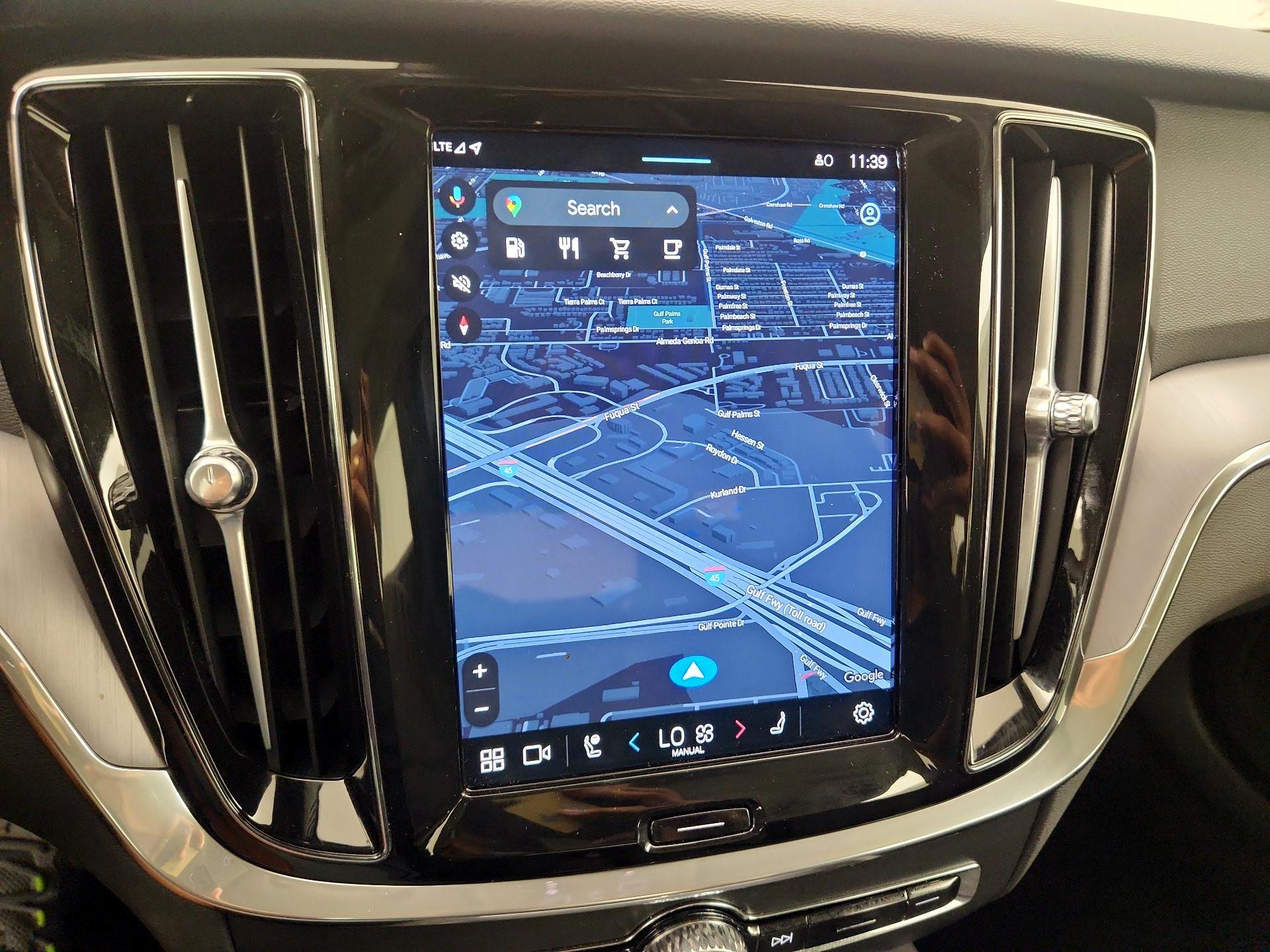 Thumbnail: 2025 Volvo S60 - 14