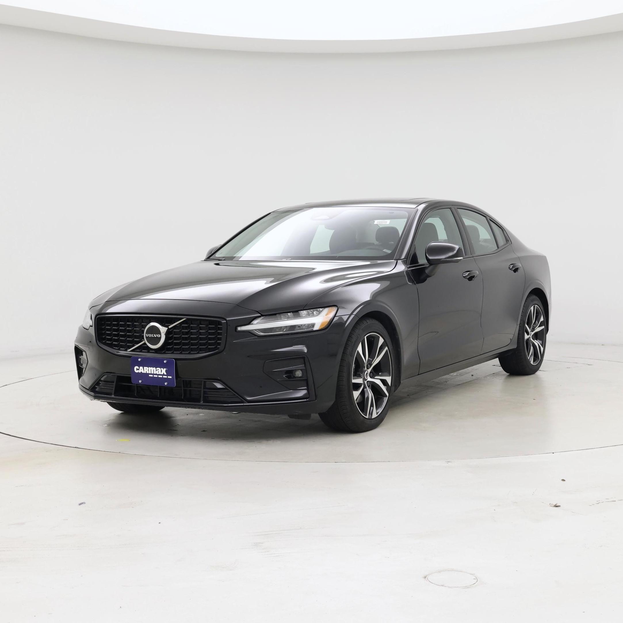 Thumbnail: 2025 Volvo S60 - 4