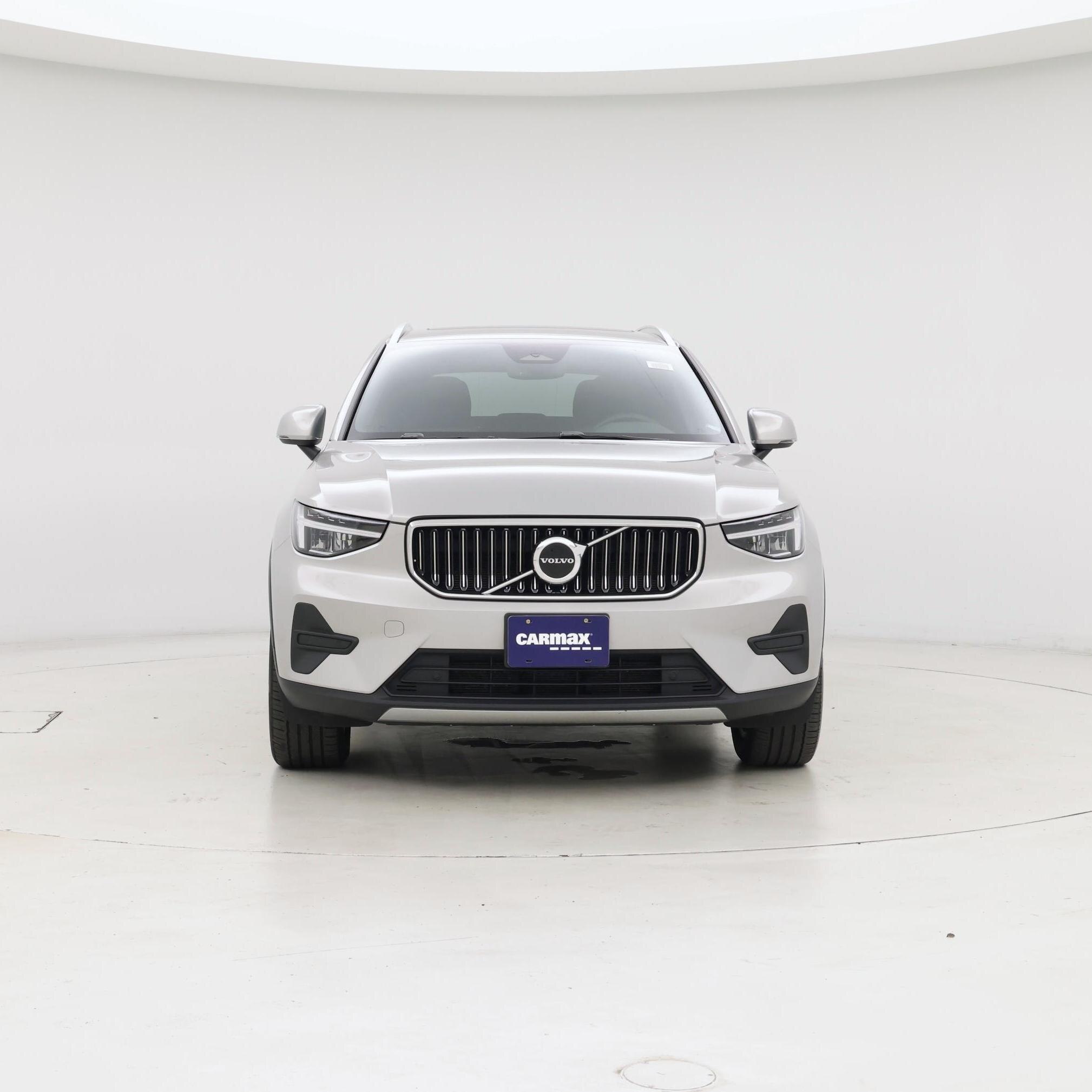 Thumbnail: 2025 Volvo XC40 - 5