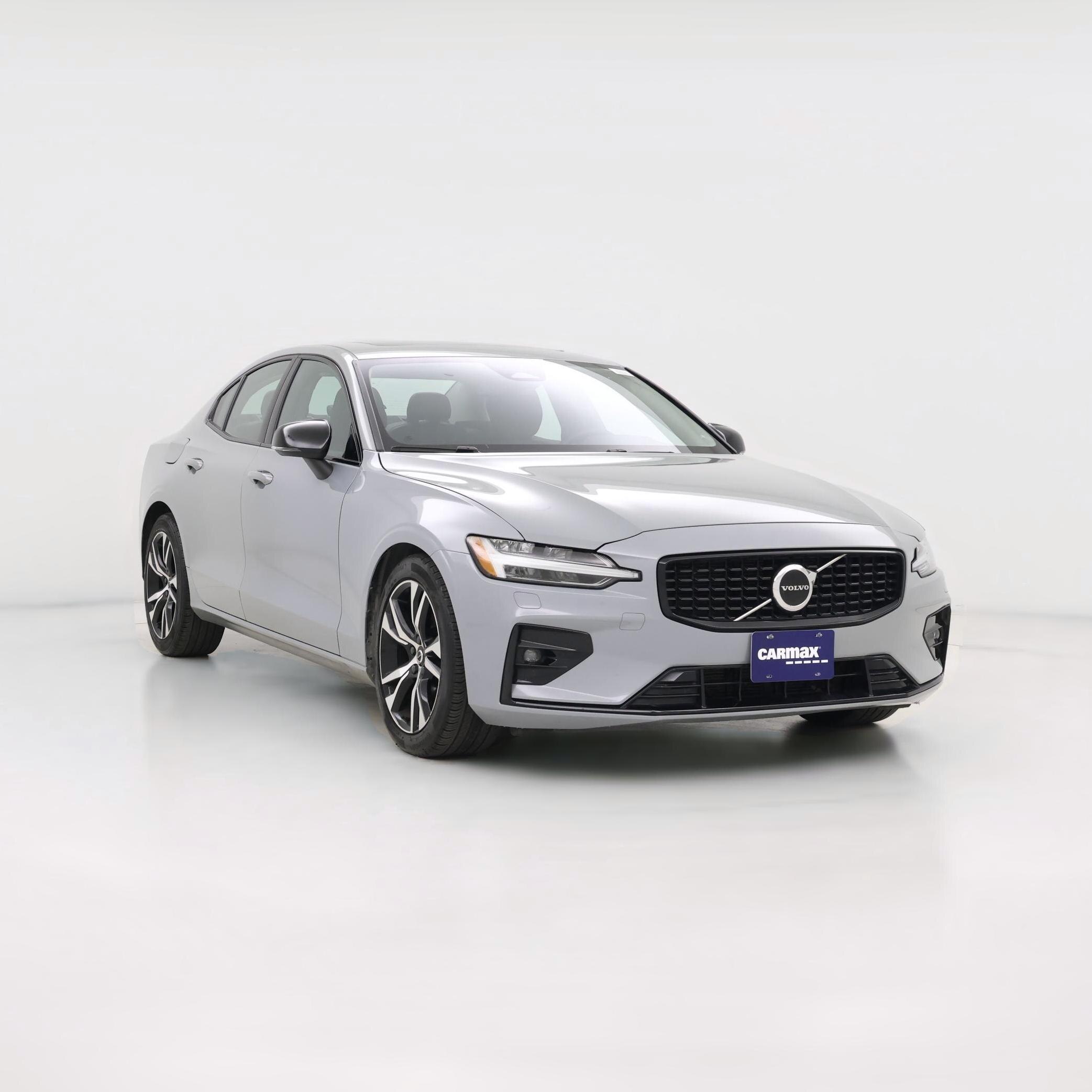 Thumbnail: 2025 Volvo S60 - 1