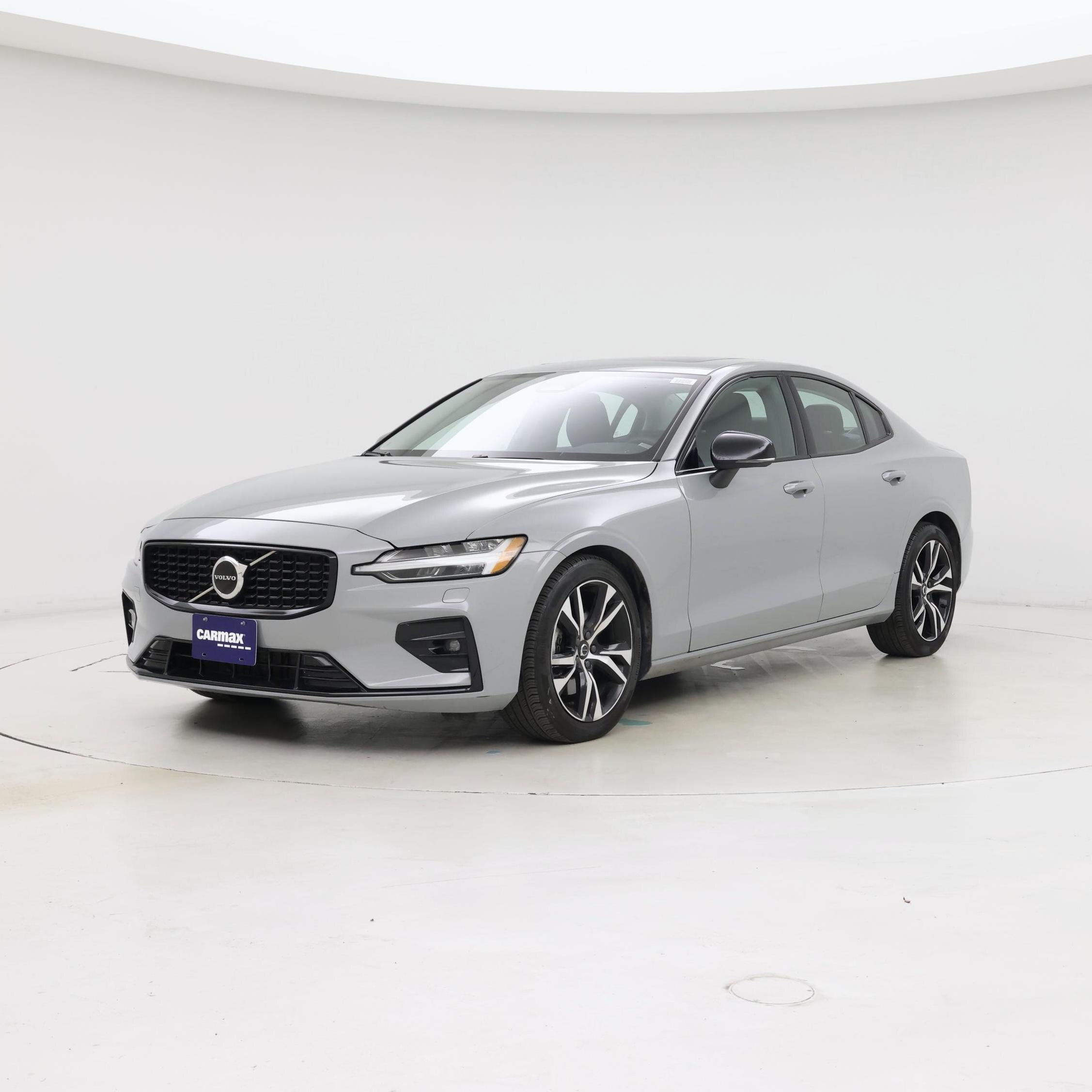 Thumbnail: 2025 Volvo S60 - 4