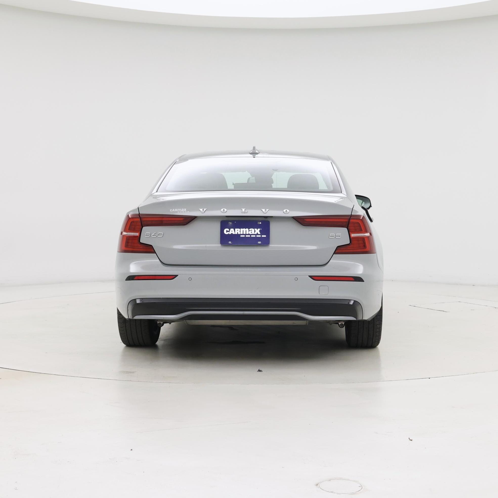 Thumbnail: 2025 Volvo S60 - 6