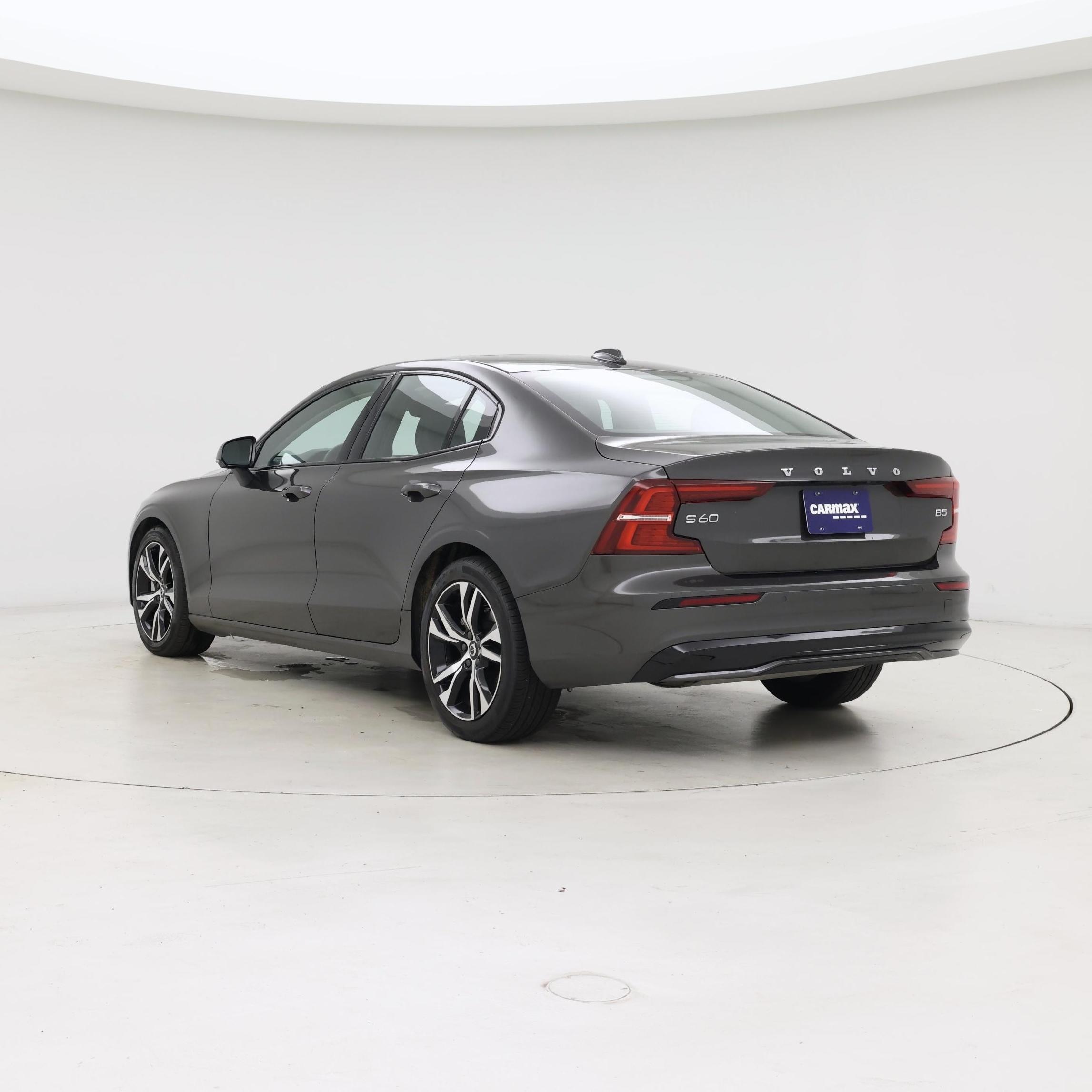 Thumbnail: 2025 Volvo S60 - 2