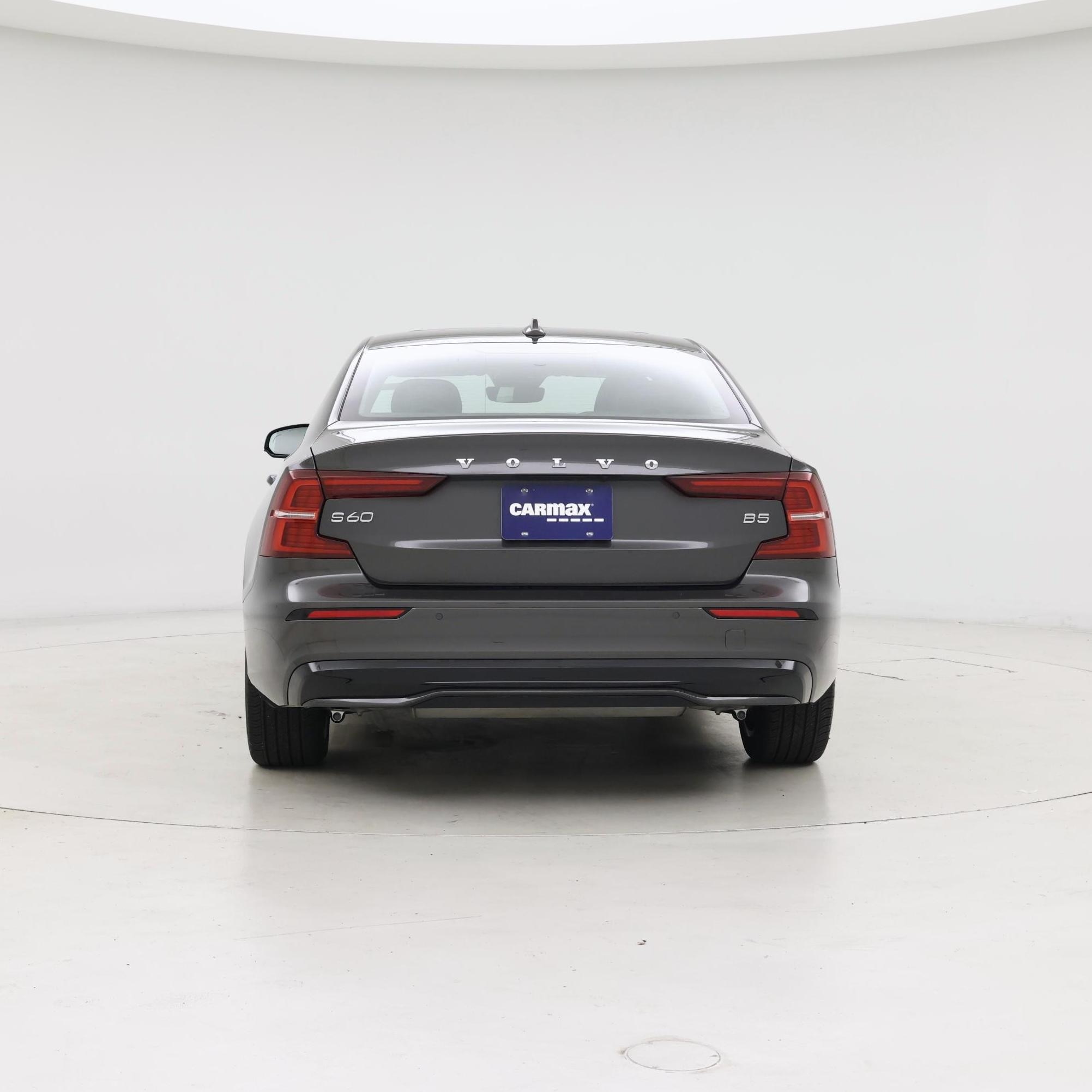 Thumbnail: 2025 Volvo S60 - 6