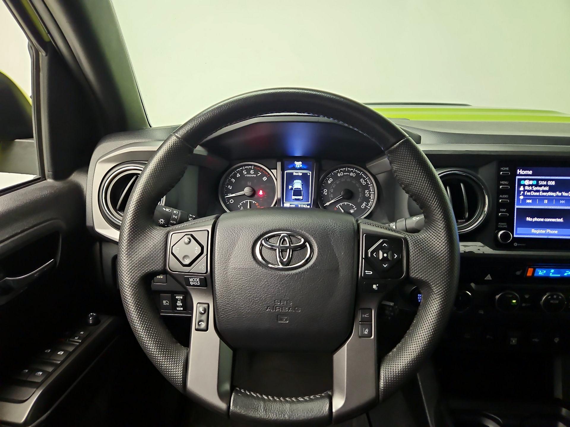 Thumbnail: 2022 Toyota Tacoma - 10