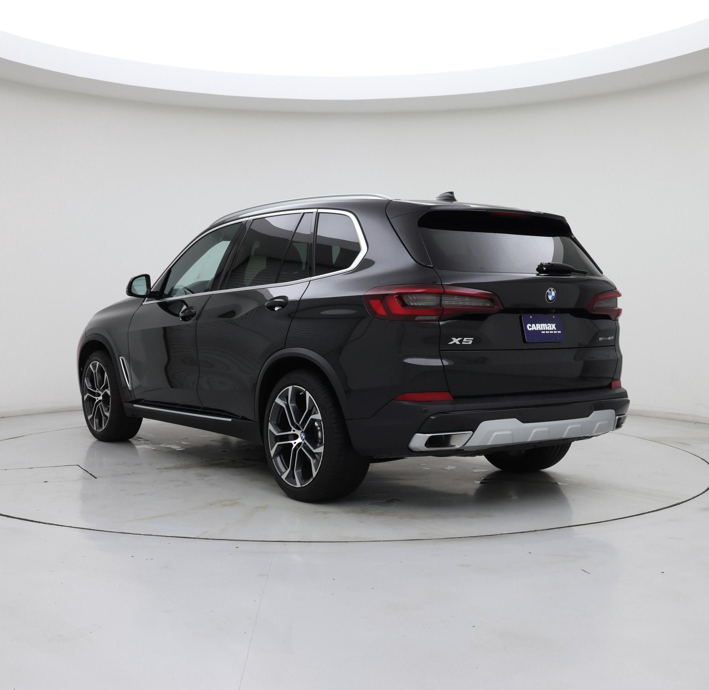 Thumbnail: 2023 BMW X5 - 2