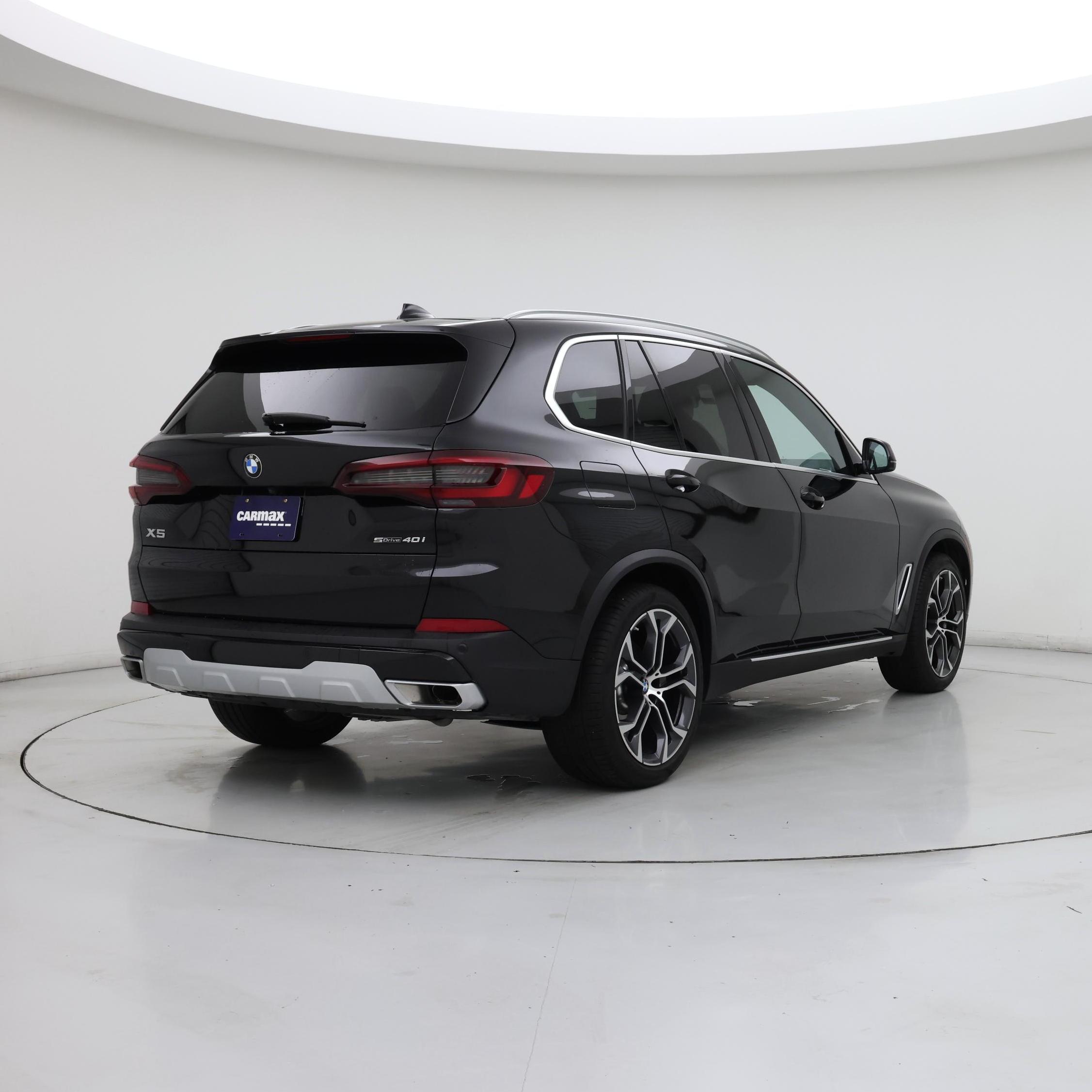 Thumbnail: 2023 BMW X5 - 8