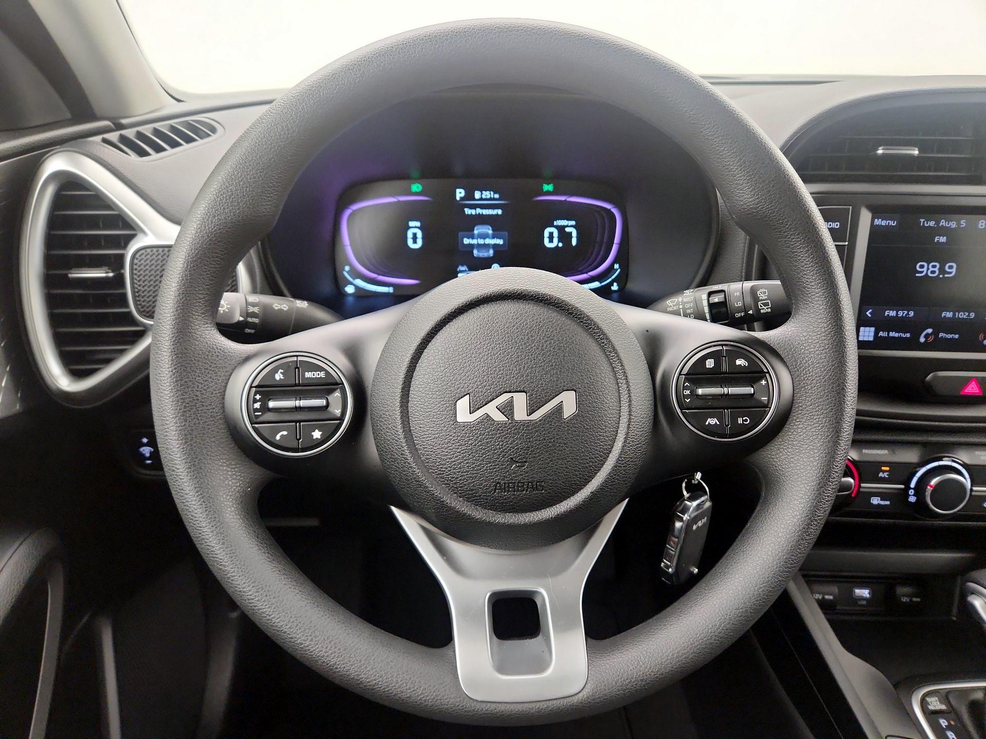 Thumbnail: 2023 Kia Soul - 10