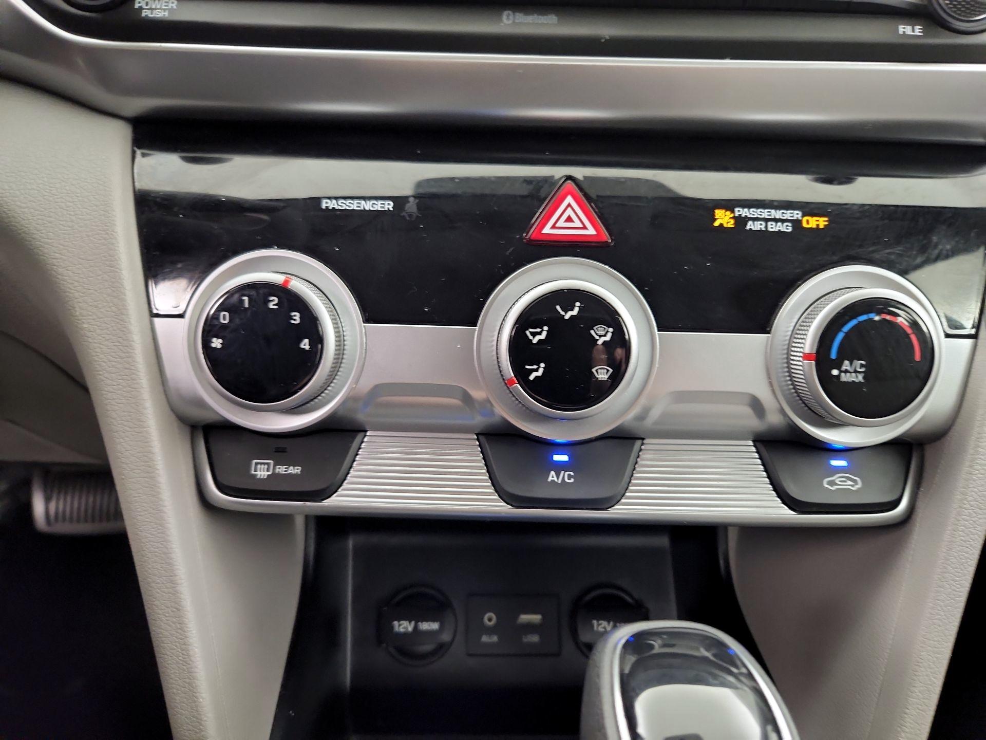 Thumbnail: 2019 Hyundai Elantra - 16