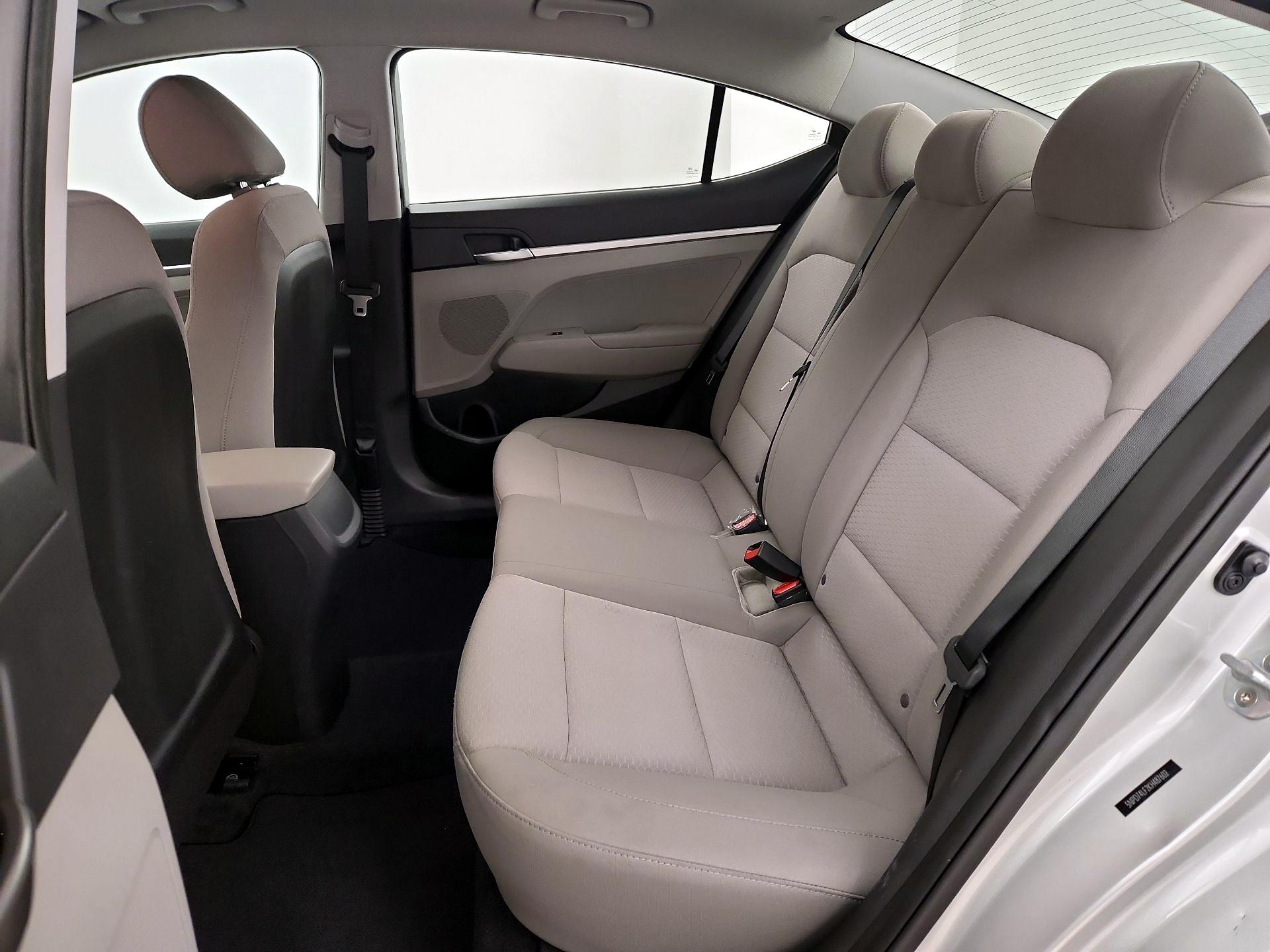 Thumbnail: 2019 Hyundai Elantra - 19