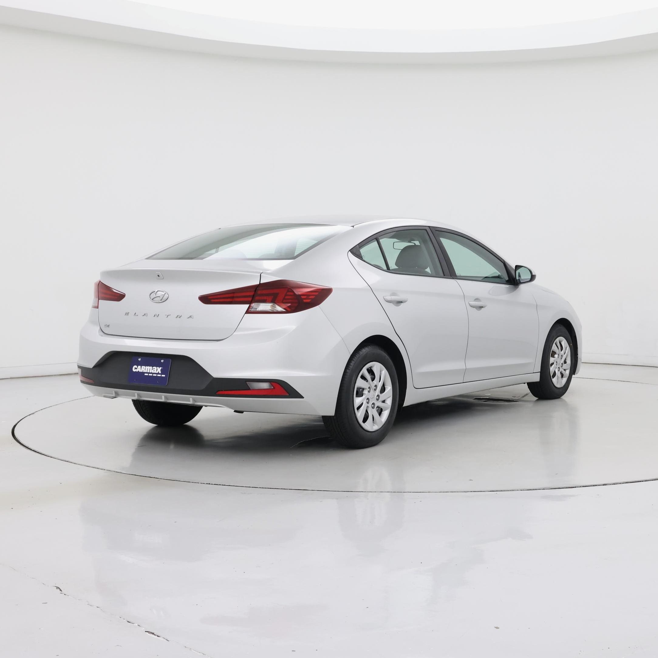 Thumbnail: 2019 Hyundai Elantra - 8