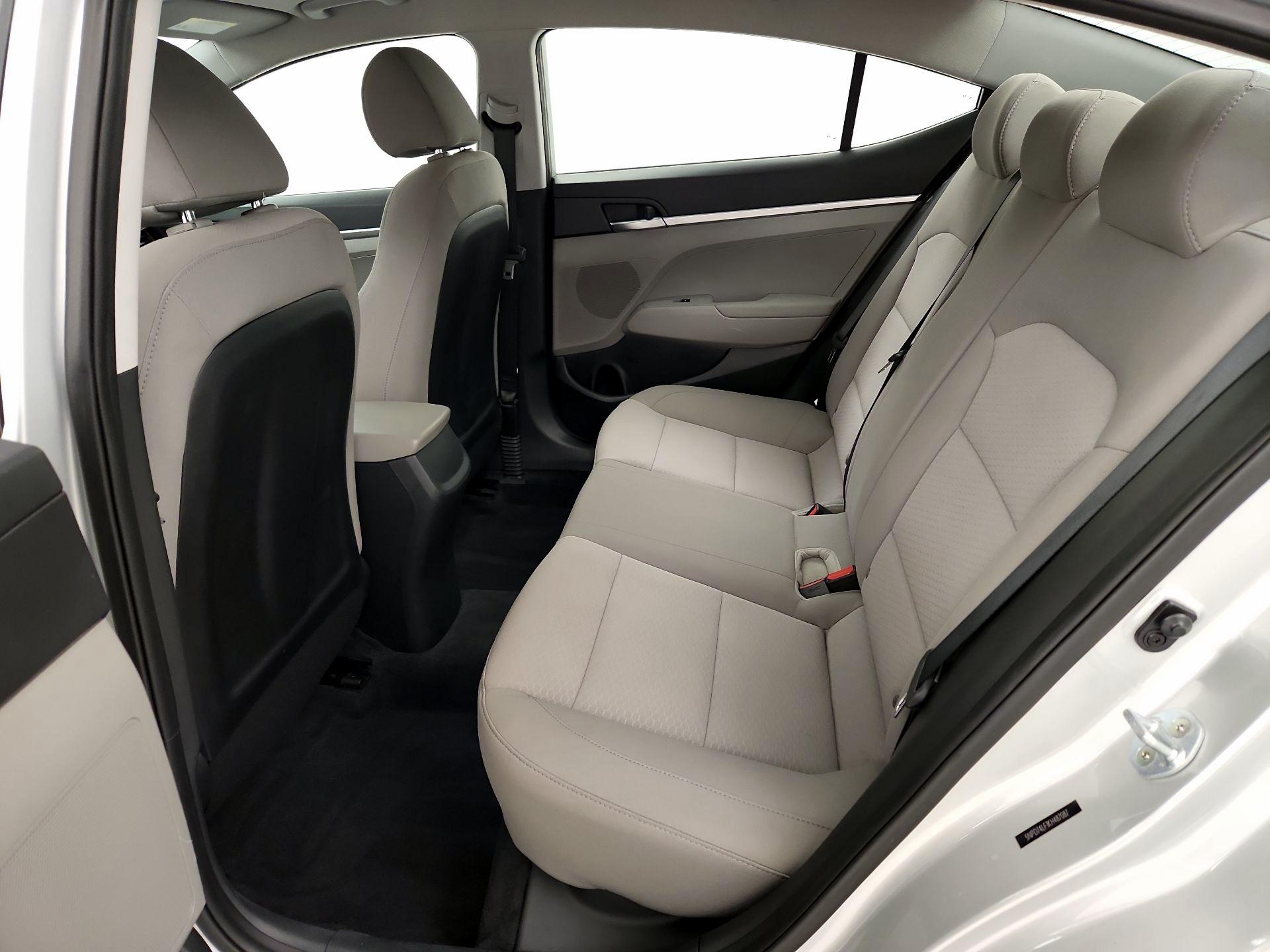 Thumbnail: 2019 Hyundai Elantra - 19