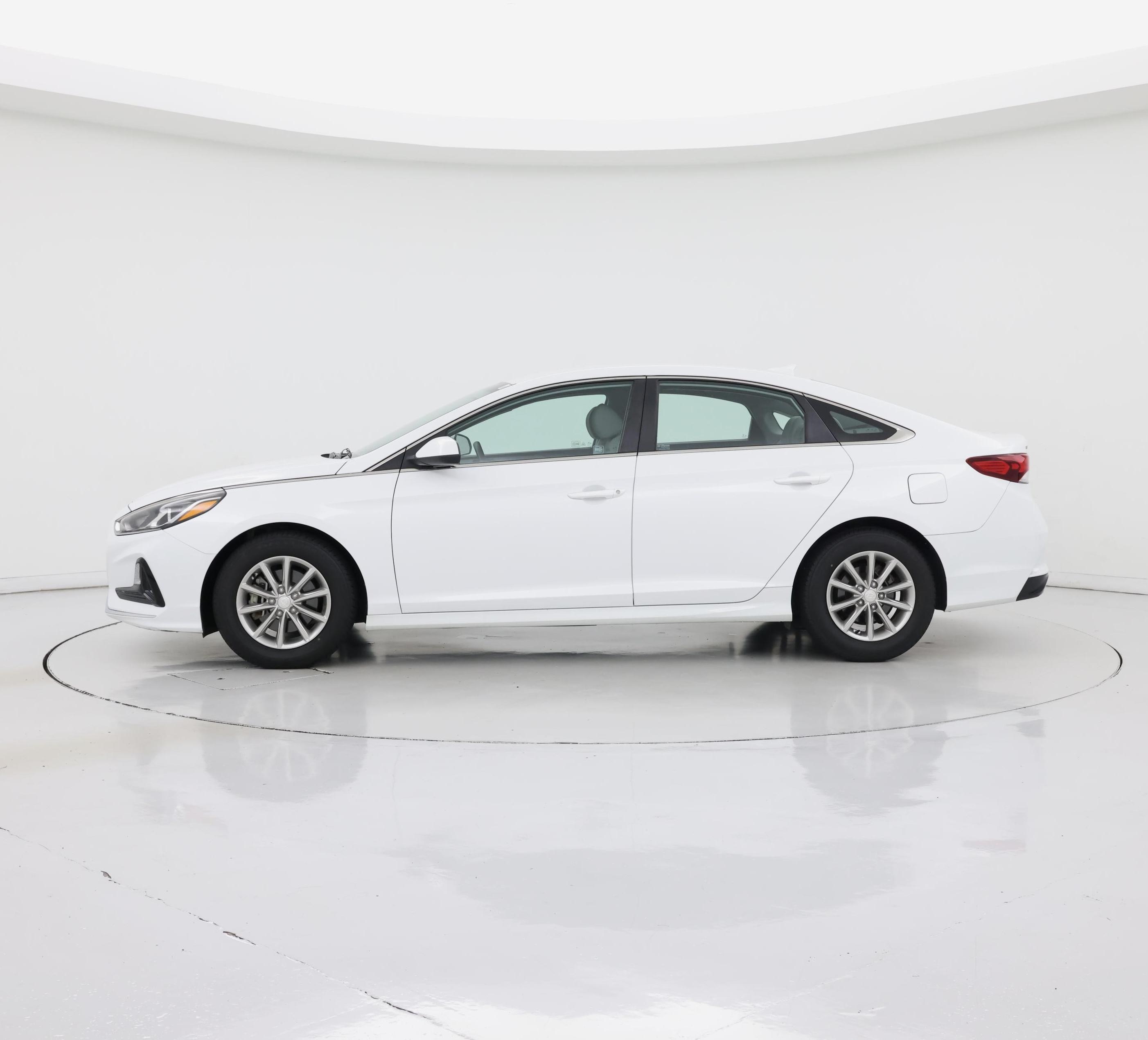 Thumbnail: 2018 Hyundai Sonata - 3