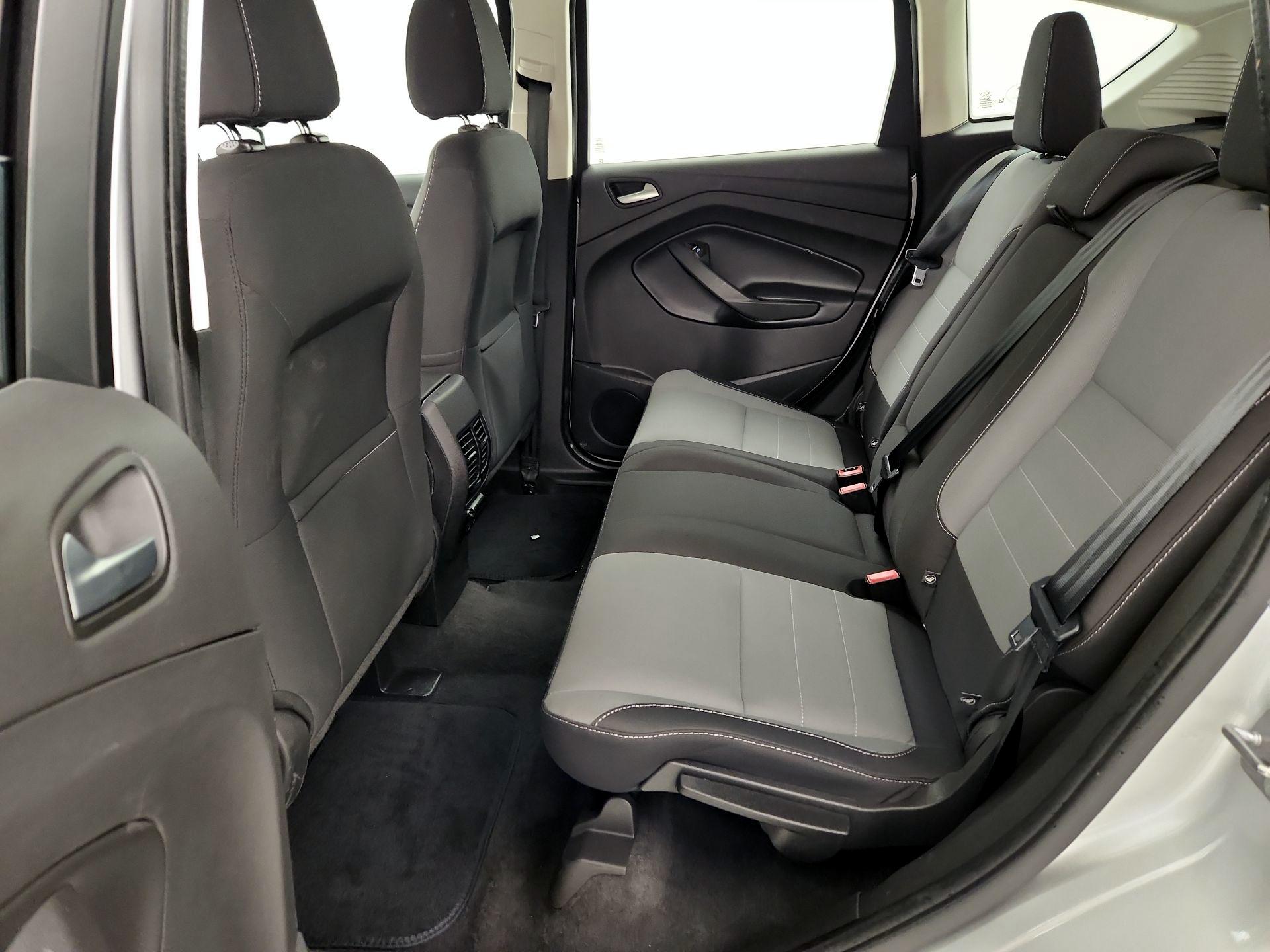 Thumbnail: 2016 Ford C-Max - 18