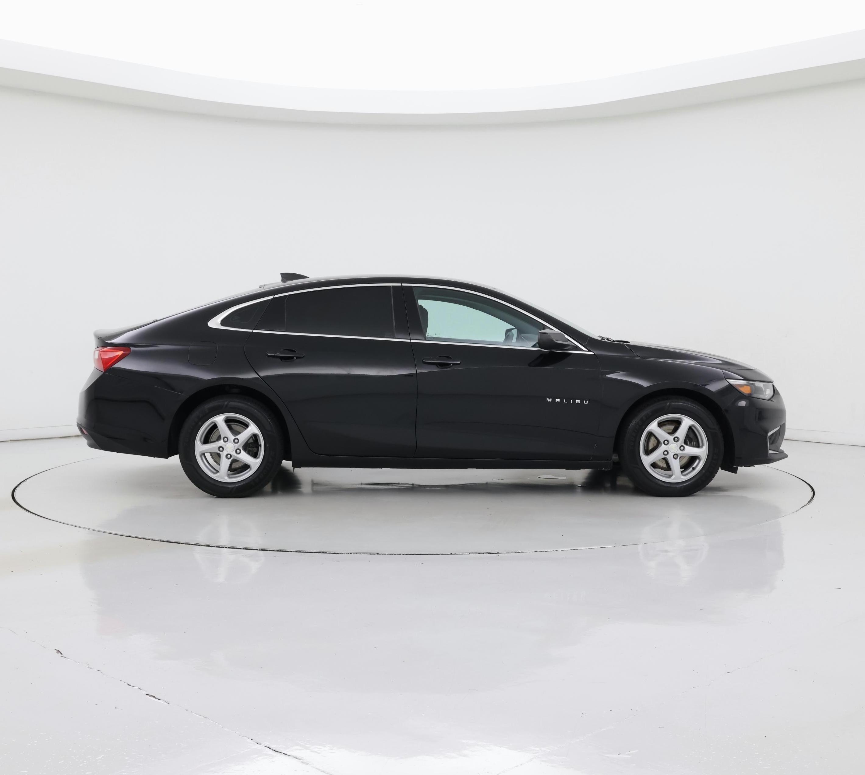 Thumbnail: 2017 Chevrolet Malibu - 7