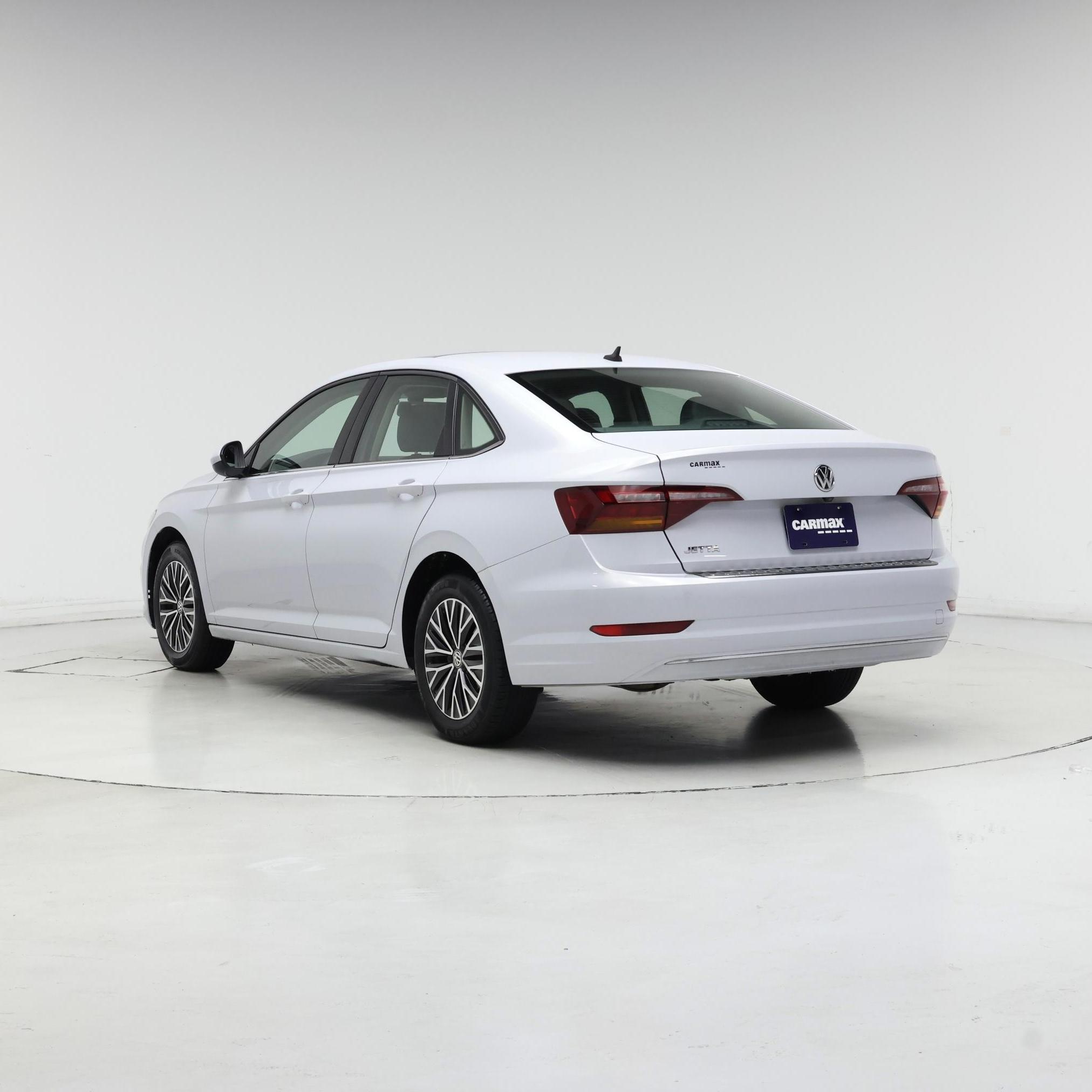 Thumbnail: 2019 Volkswagen Jetta - 2