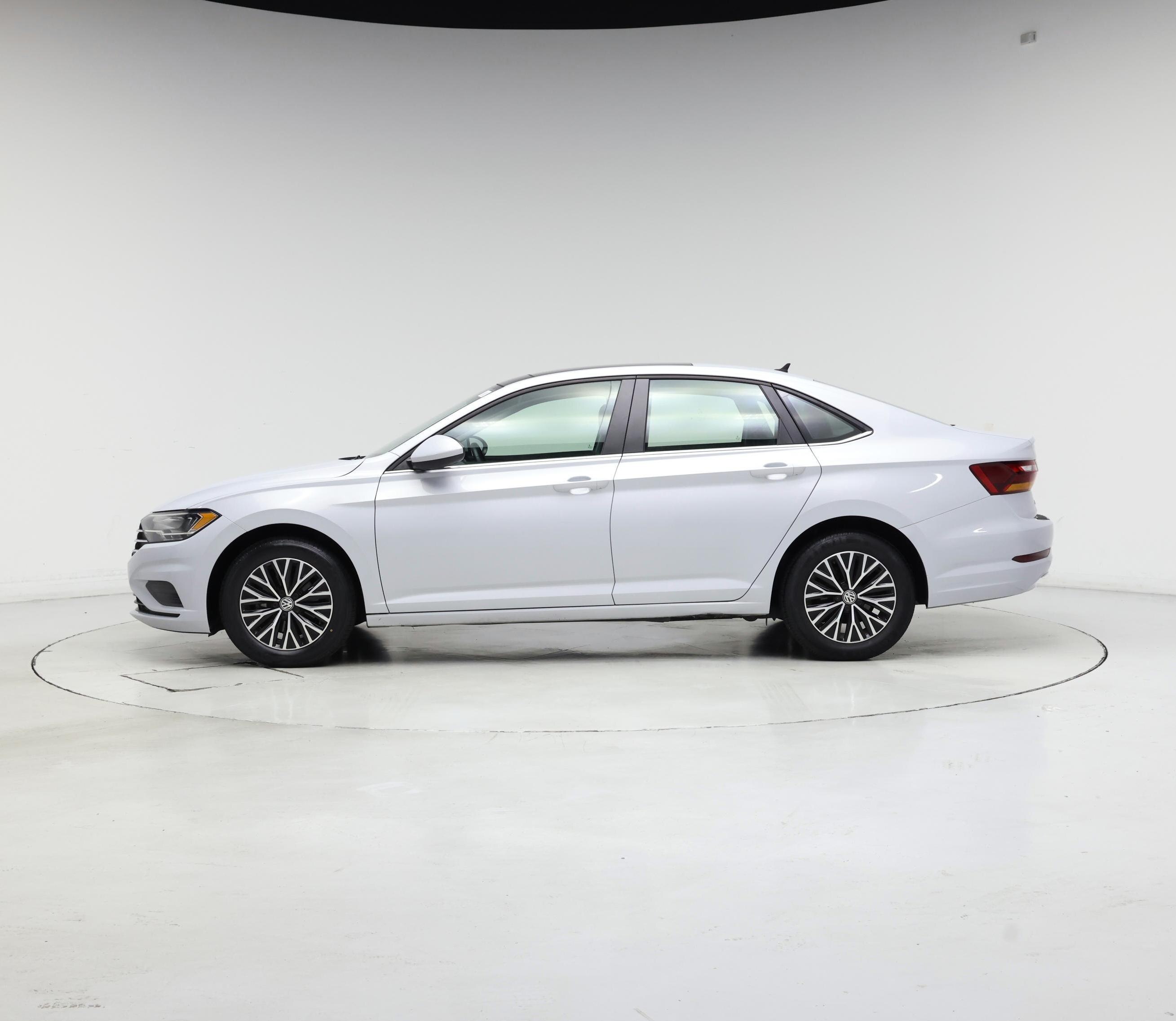 Thumbnail: 2019 Volkswagen Jetta - 3