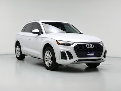 White 2024 Audi Q5 S-Line Premium