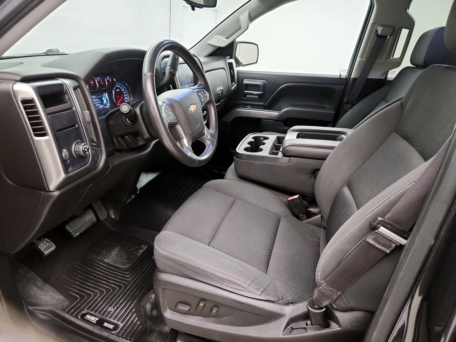 Thumbnail: 2015 Chevrolet Silverado 1500 - 11