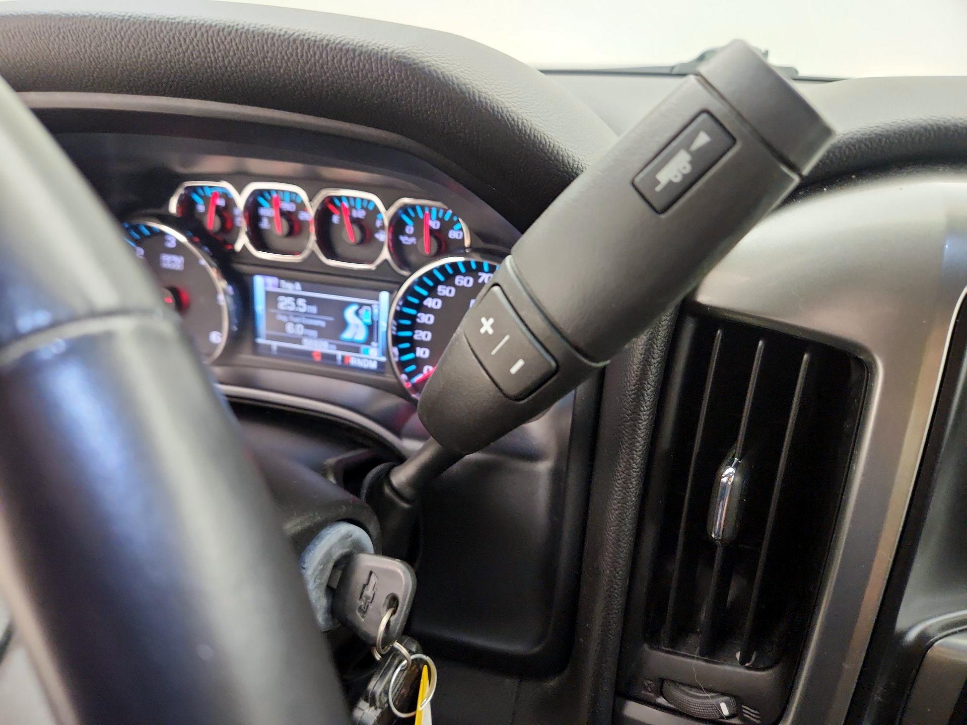 Thumbnail: 2015 Chevrolet Silverado 1500 - 17