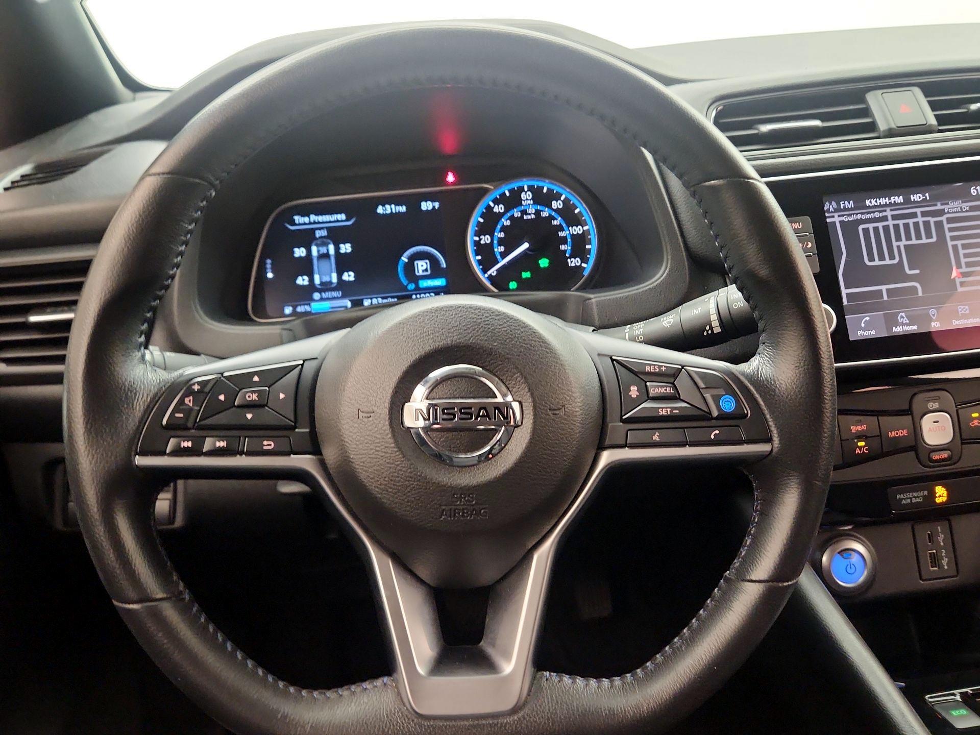 Thumbnail: 2020 Nissan Leaf - 10