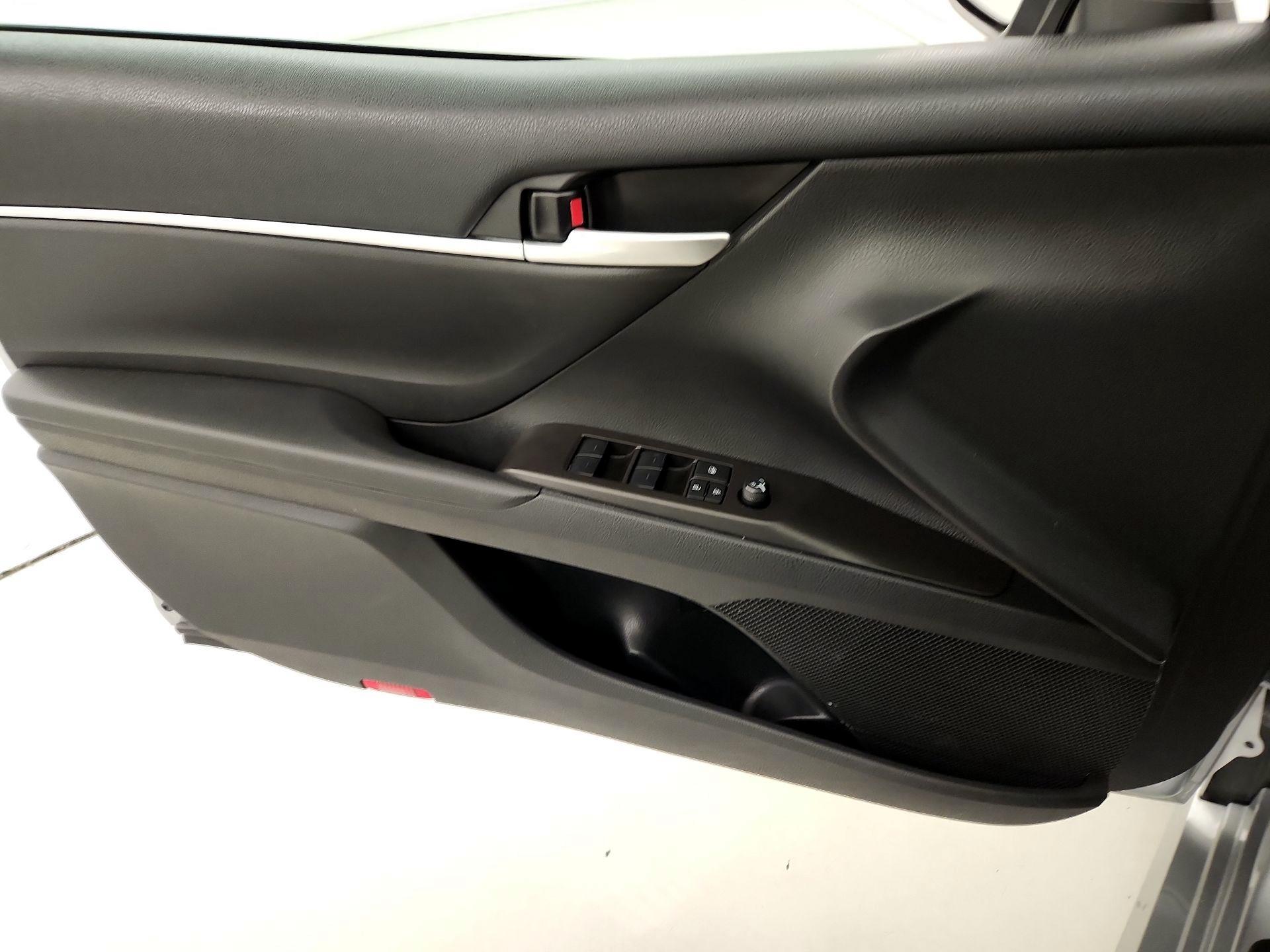 Thumbnail: 2024 Toyota Camry - 12