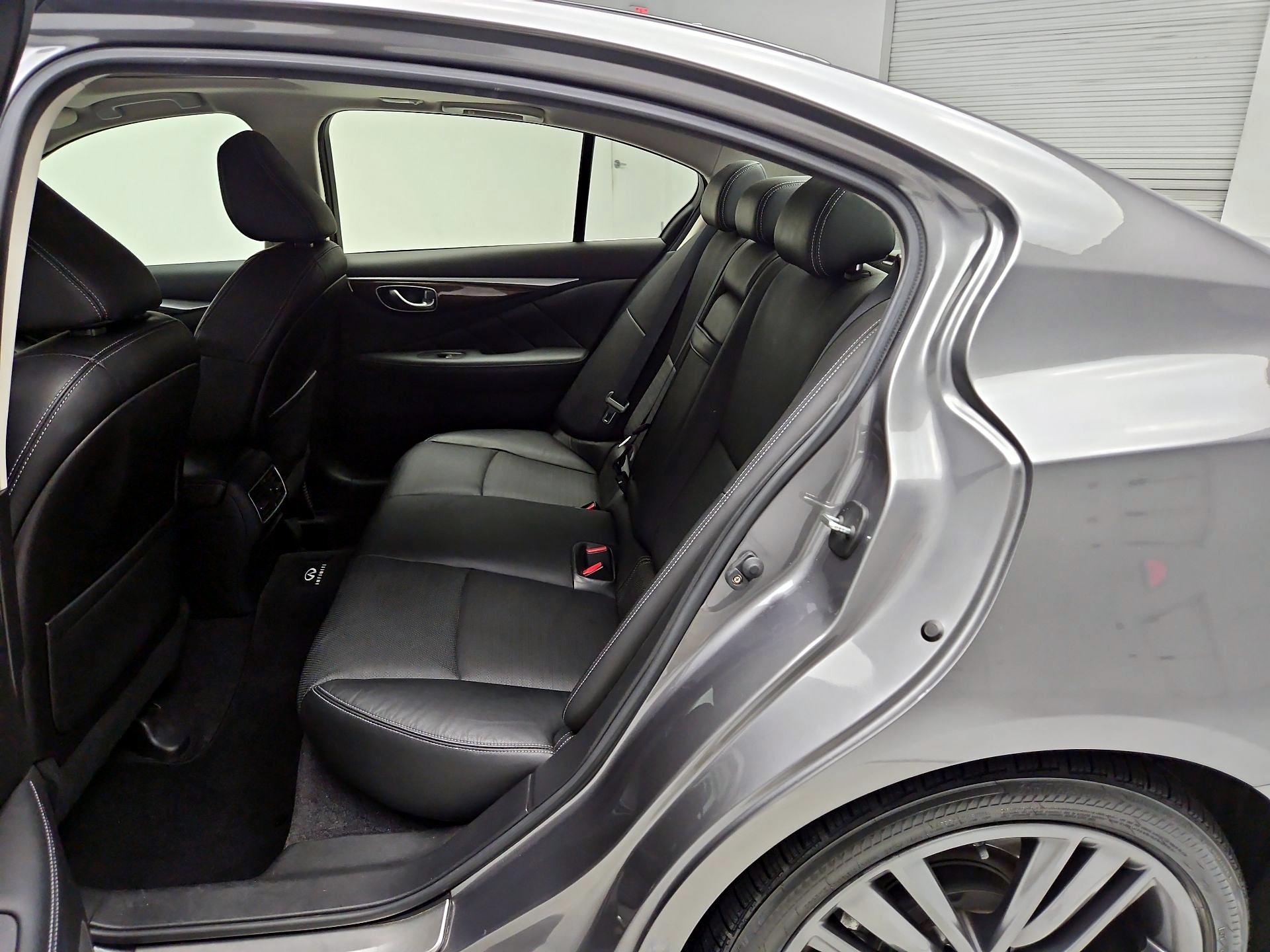 Thumbnail: 2014 INFINITI Q50 - 19
