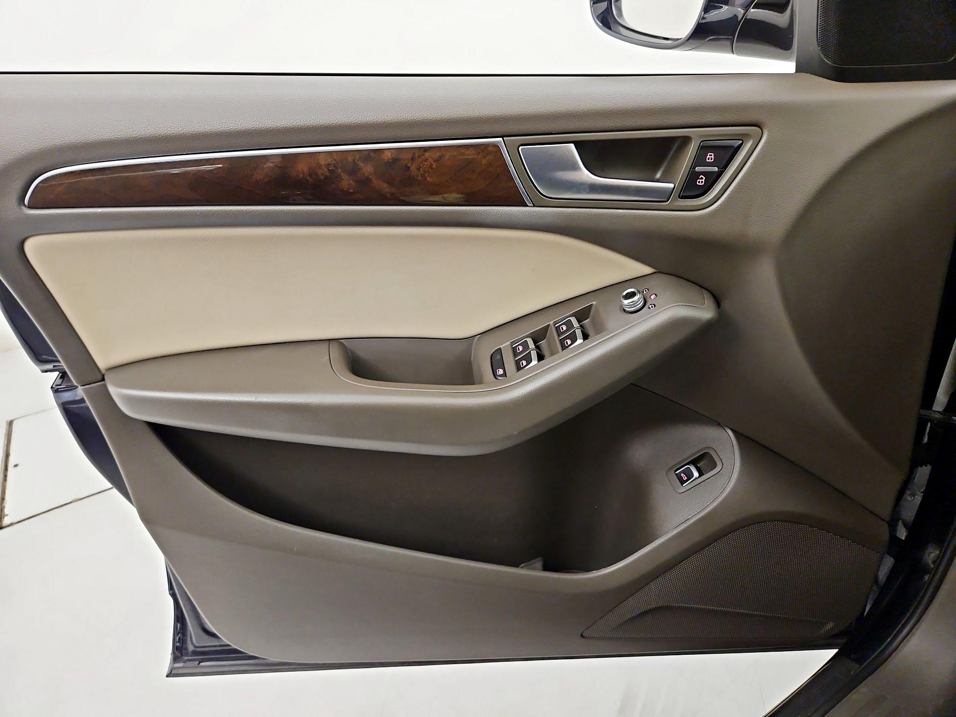Thumbnail: 2017 Audi Q5 - 12