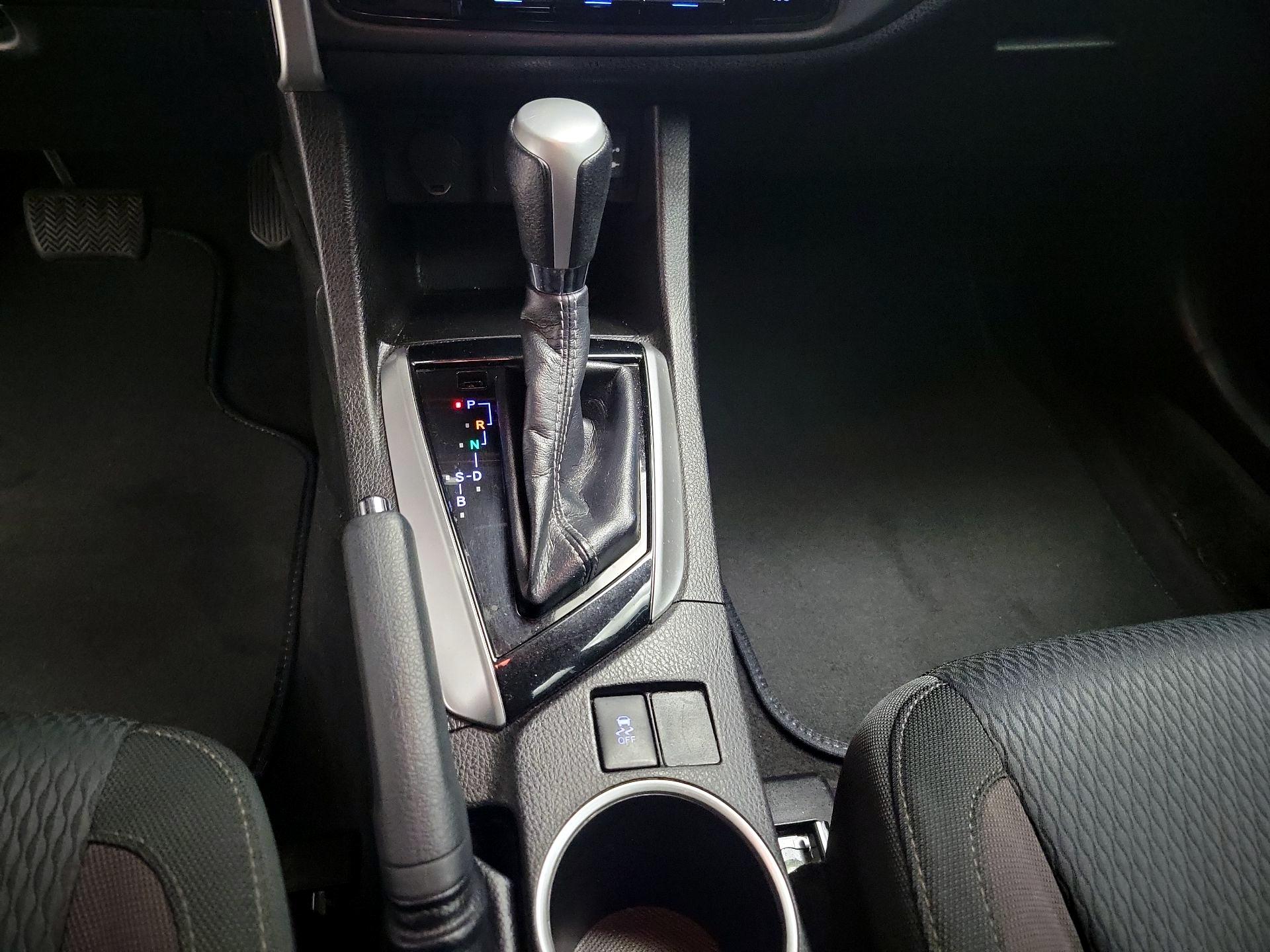 Thumbnail: 2019 Toyota Corolla - 17
