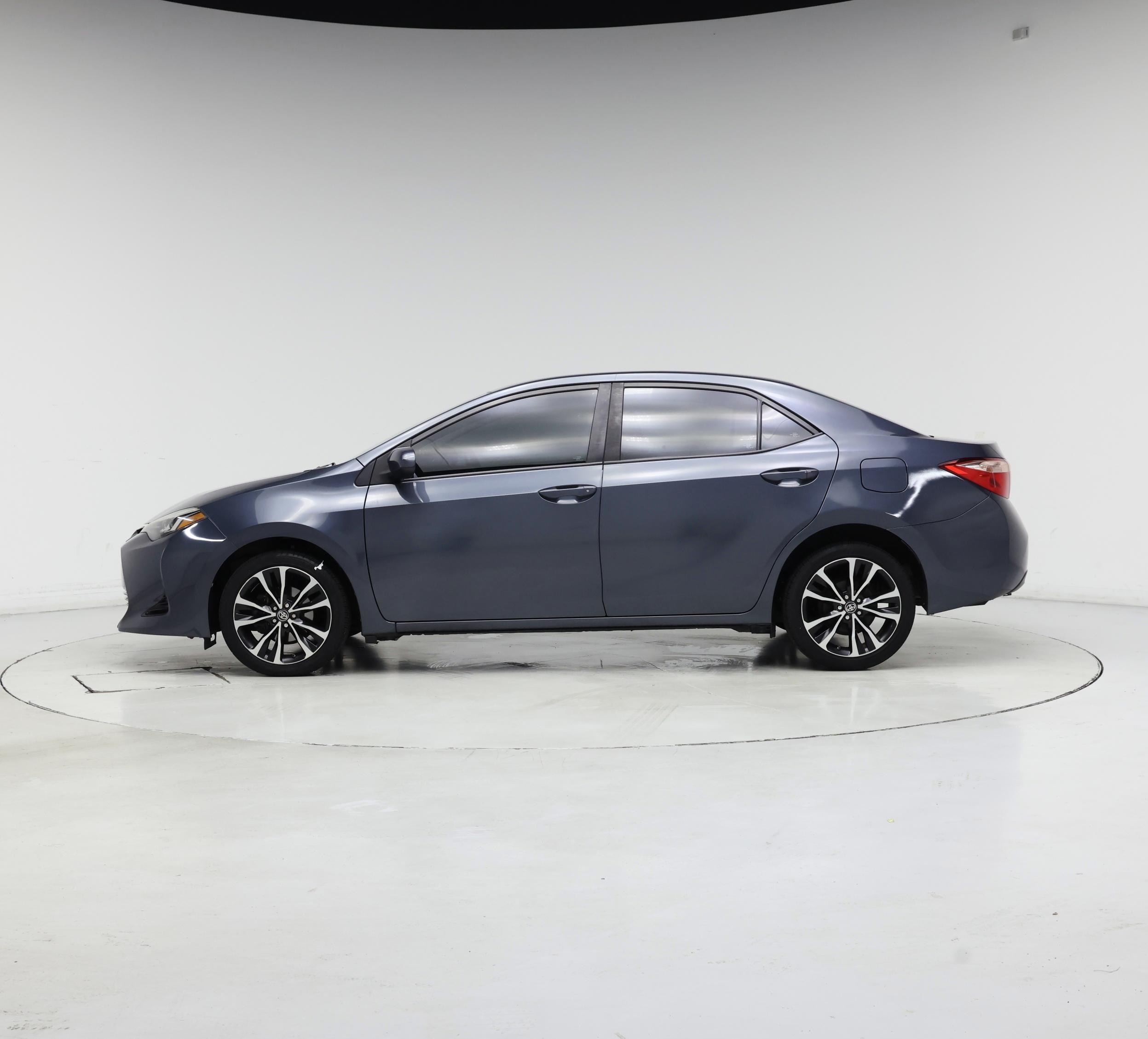 Thumbnail: 2019 Toyota Corolla - 3