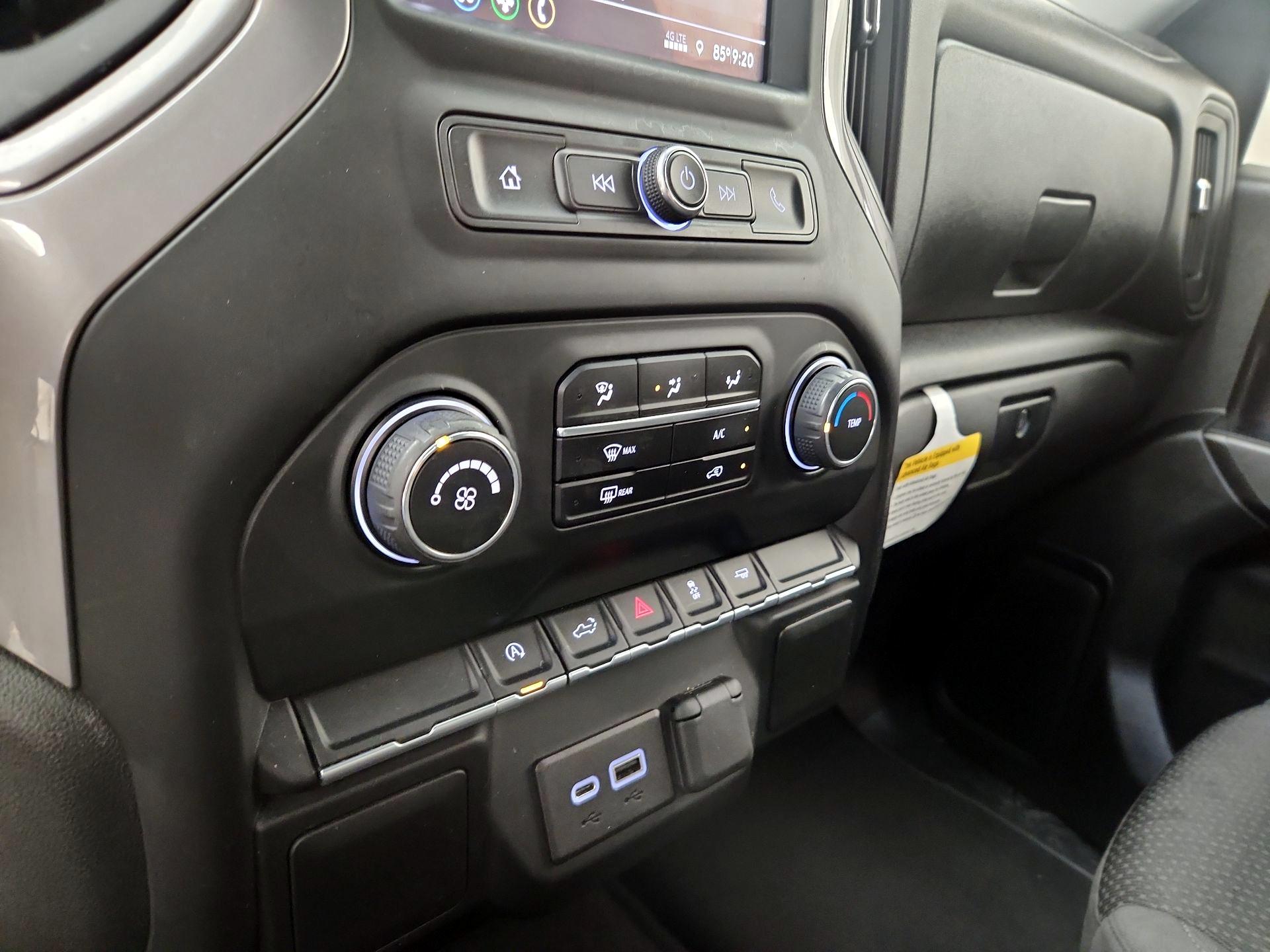 Thumbnail: 2022 Chevrolet Silverado 1500 - 14