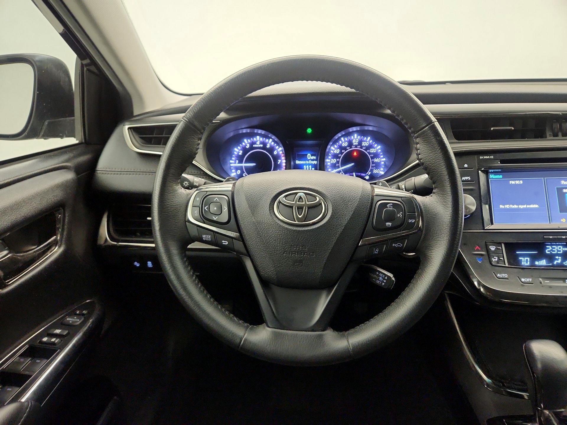 Thumbnail: 2018 Toyota Avalon - 10