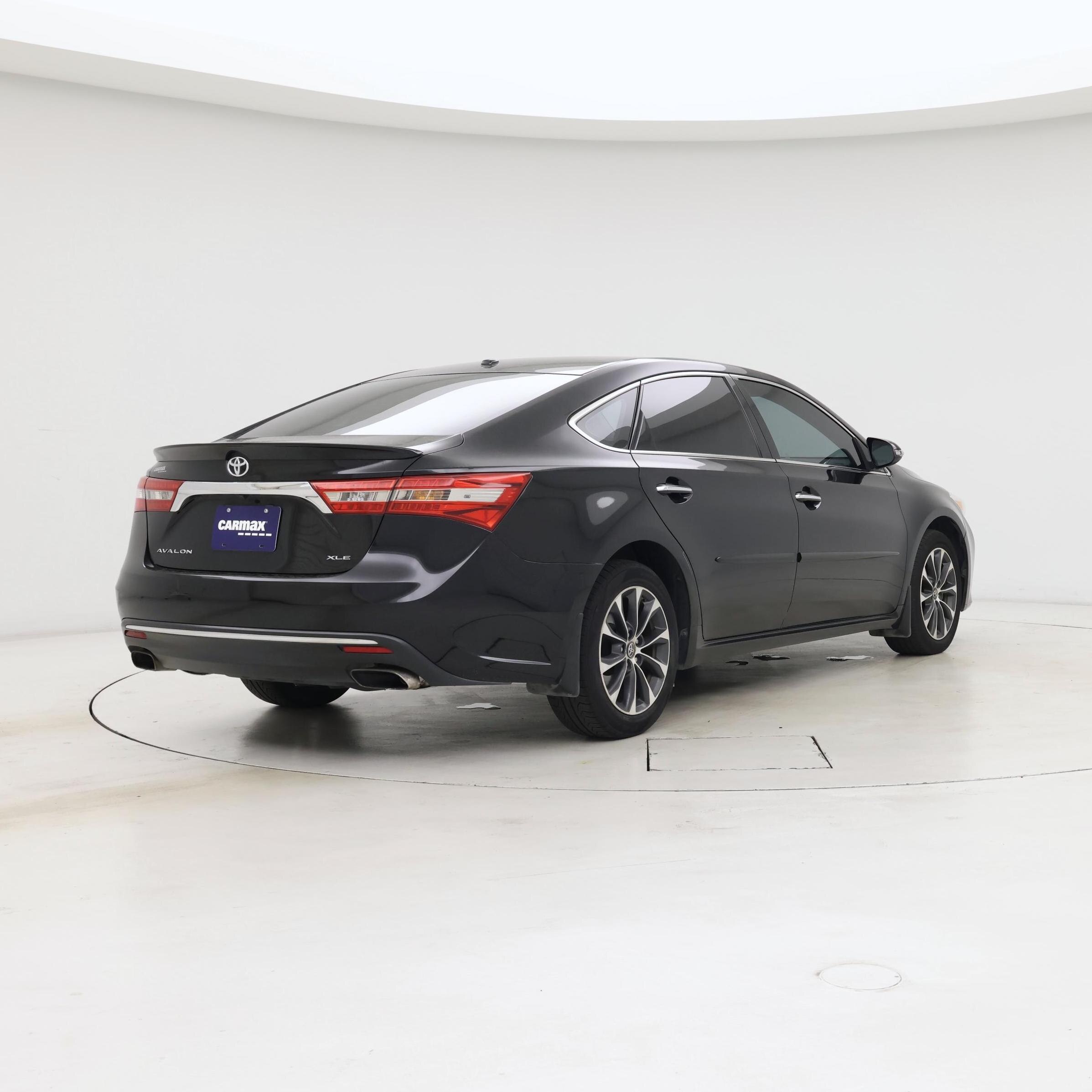 Thumbnail: 2018 Toyota Avalon - 8