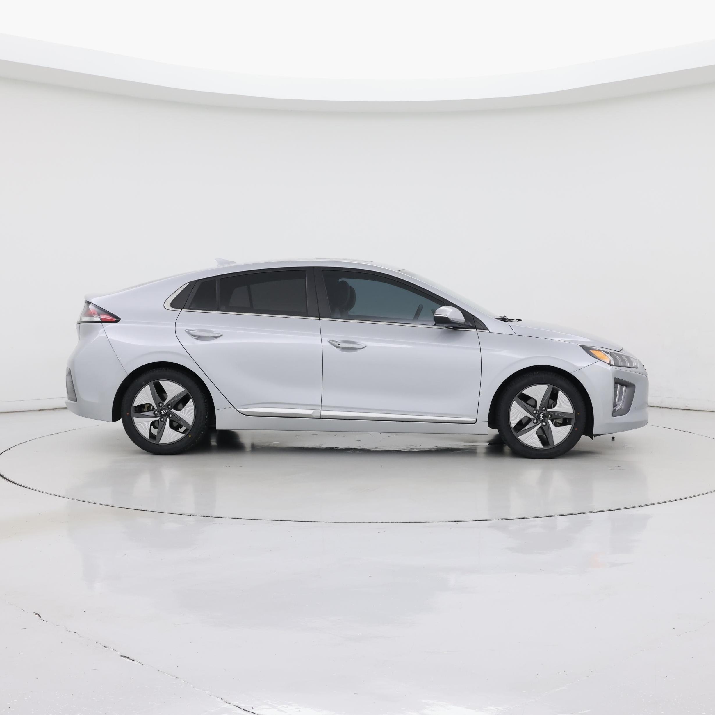Thumbnail: 2021 Hyundai Ioniq - 7