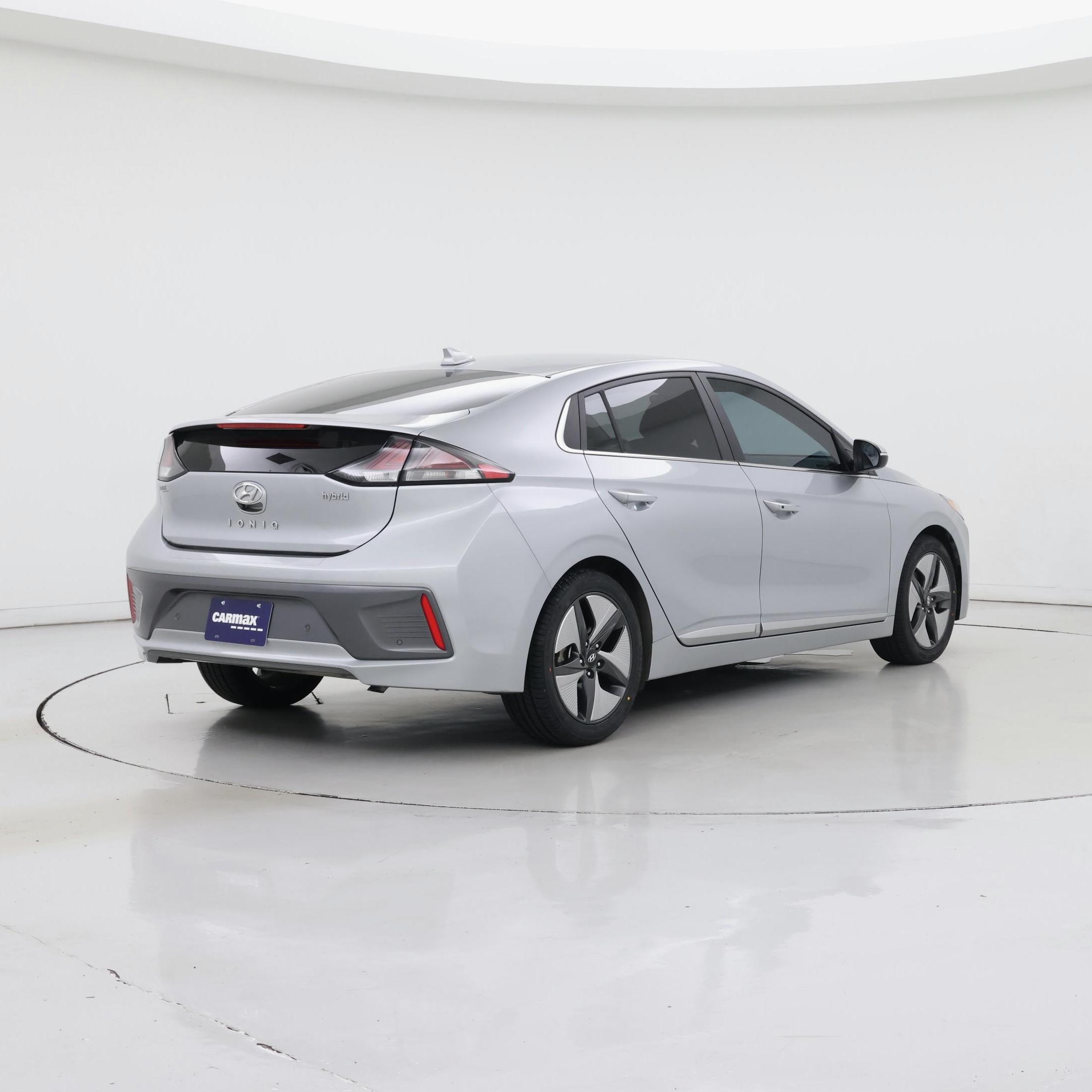 Thumbnail: 2021 Hyundai Ioniq - 8
