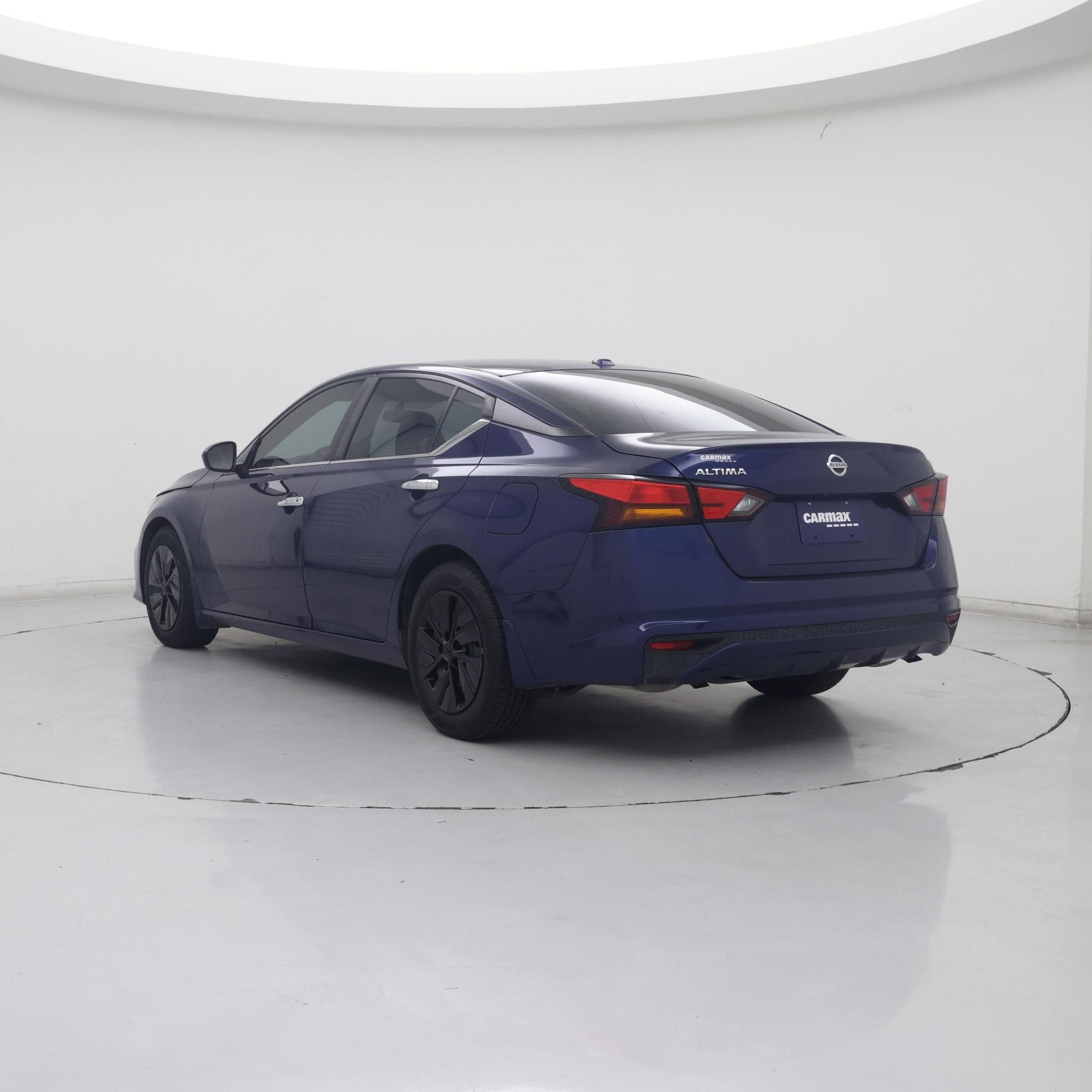 Thumbnail: 2020 Nissan Altima - 2
