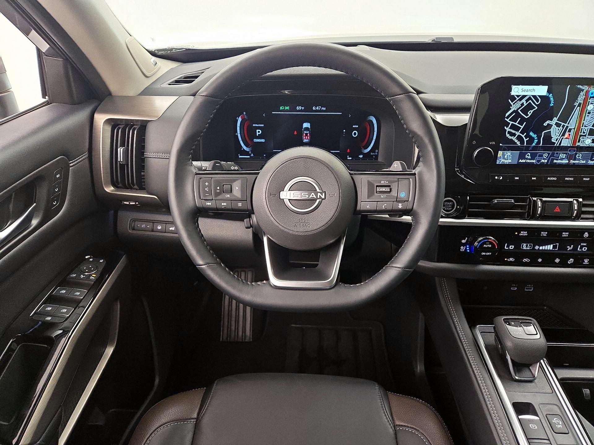 Thumbnail: 2024 Nissan Pathfinder - 10