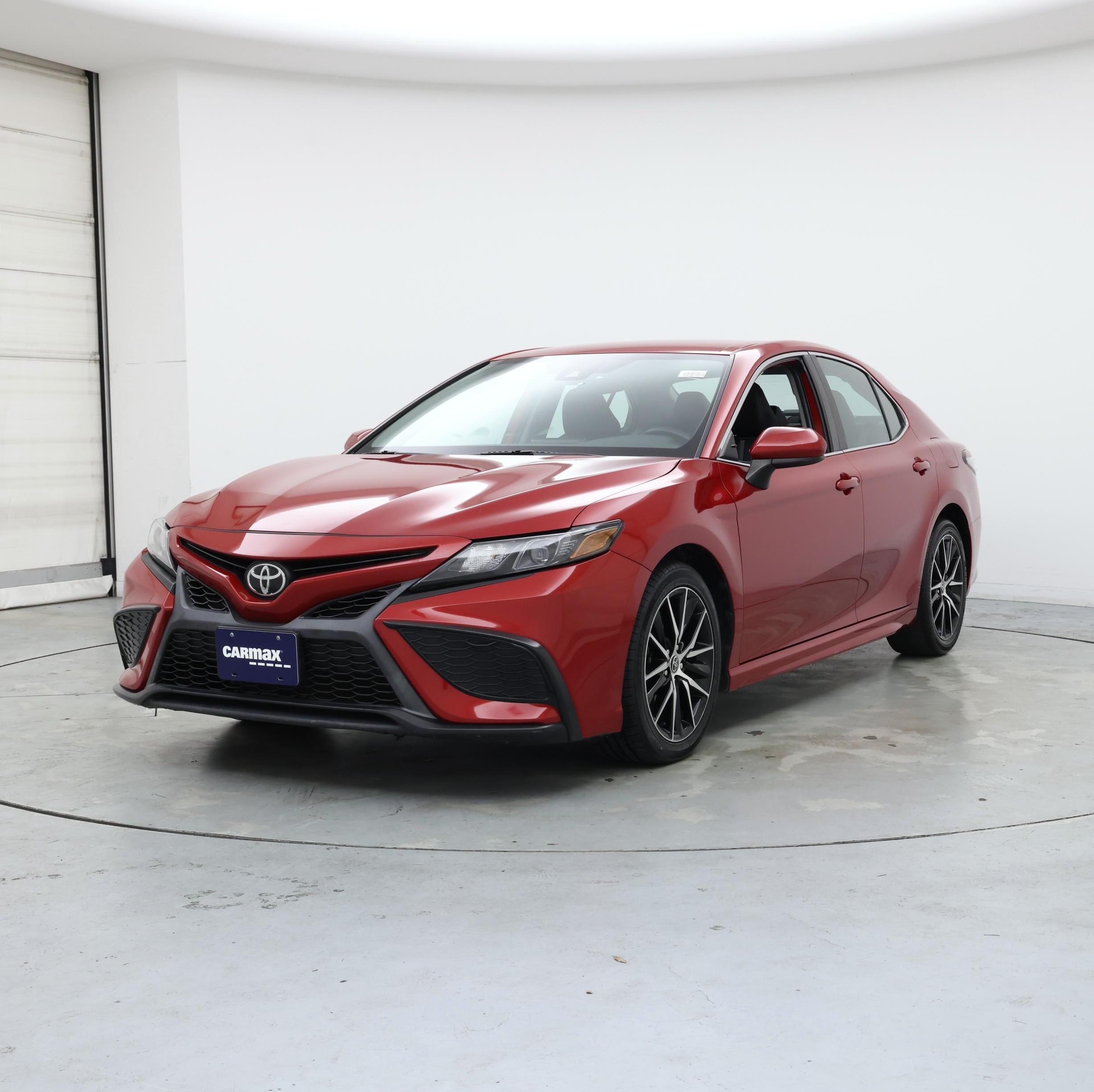 Thumbnail: 2021 Toyota Camry - 4