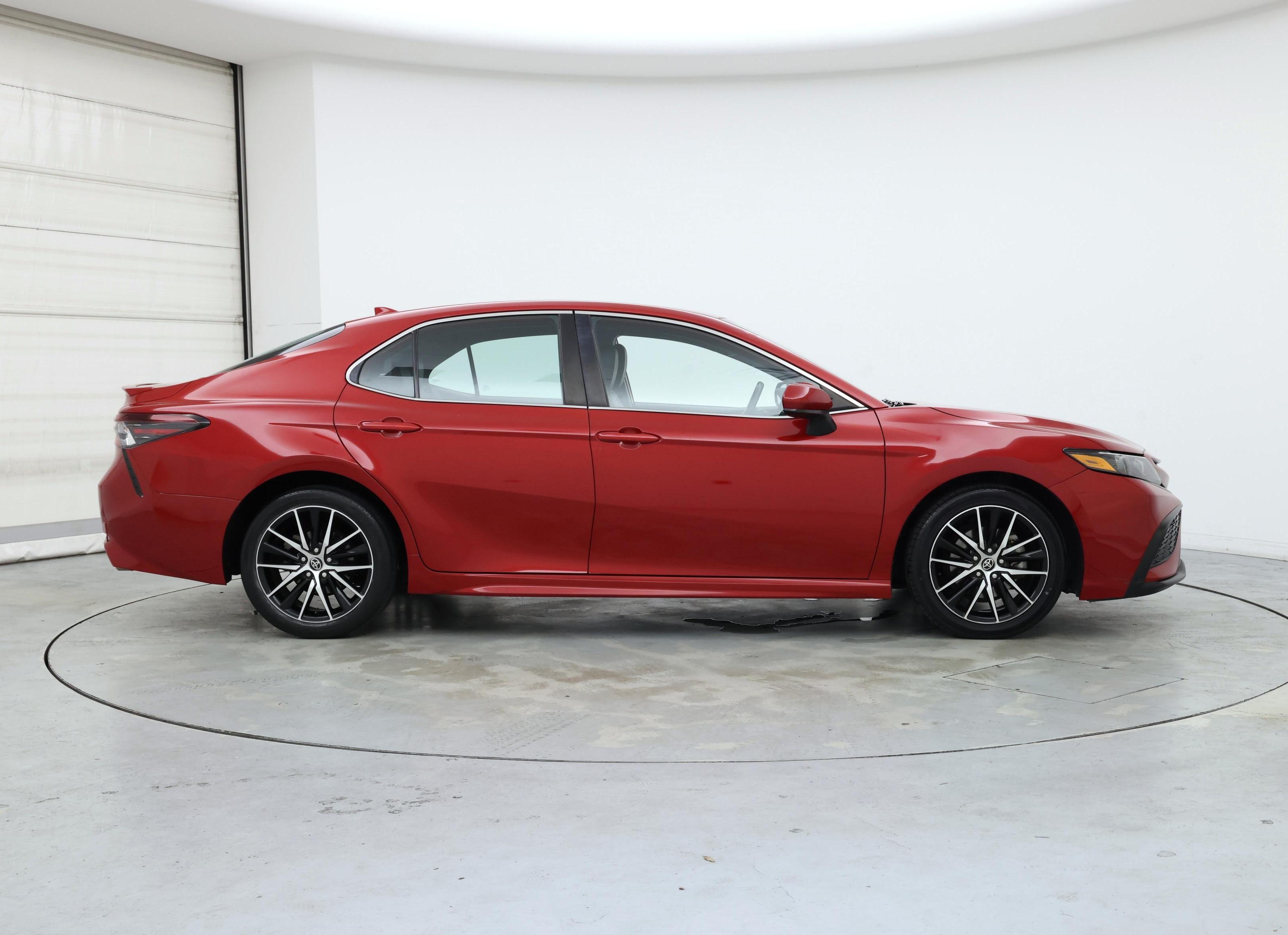 Thumbnail: 2021 Toyota Camry - 7