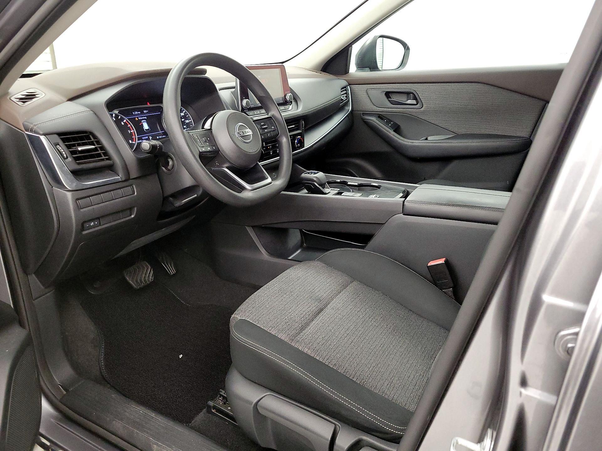 Thumbnail: 2021 Nissan Rogue - 11