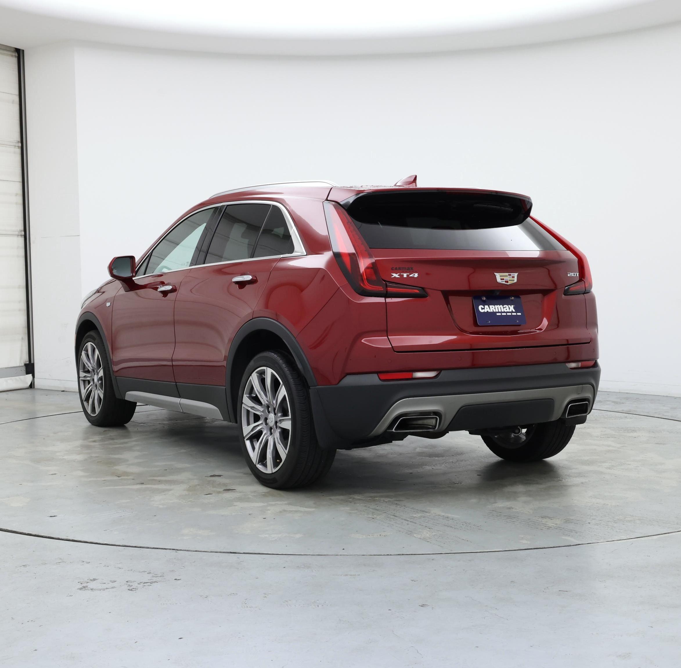Thumbnail: 2019 Cadillac XT4 - 2