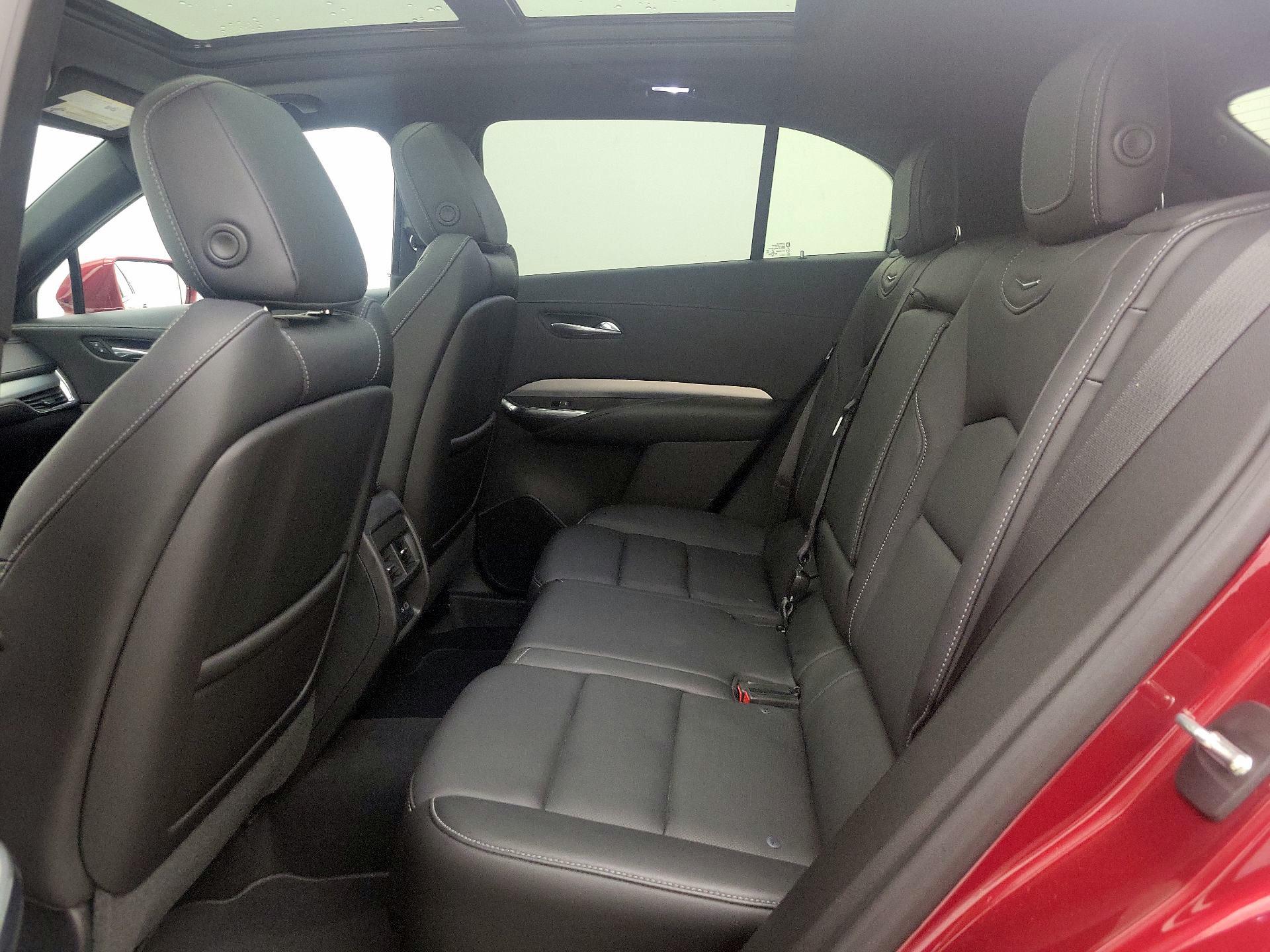 Thumbnail: 2019 Cadillac XT4 - 20