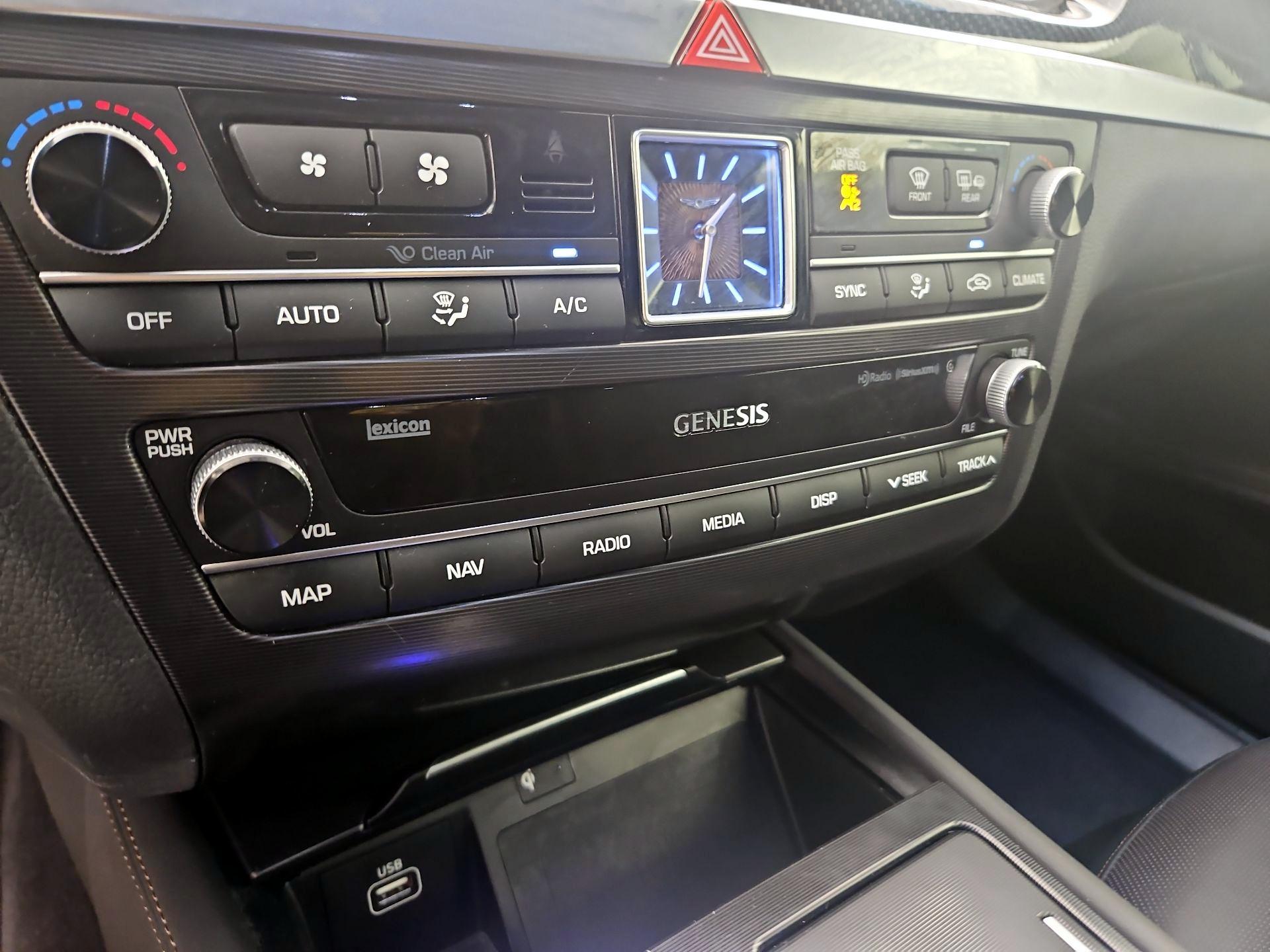 Thumbnail: 2020 Genesis G80 - 15