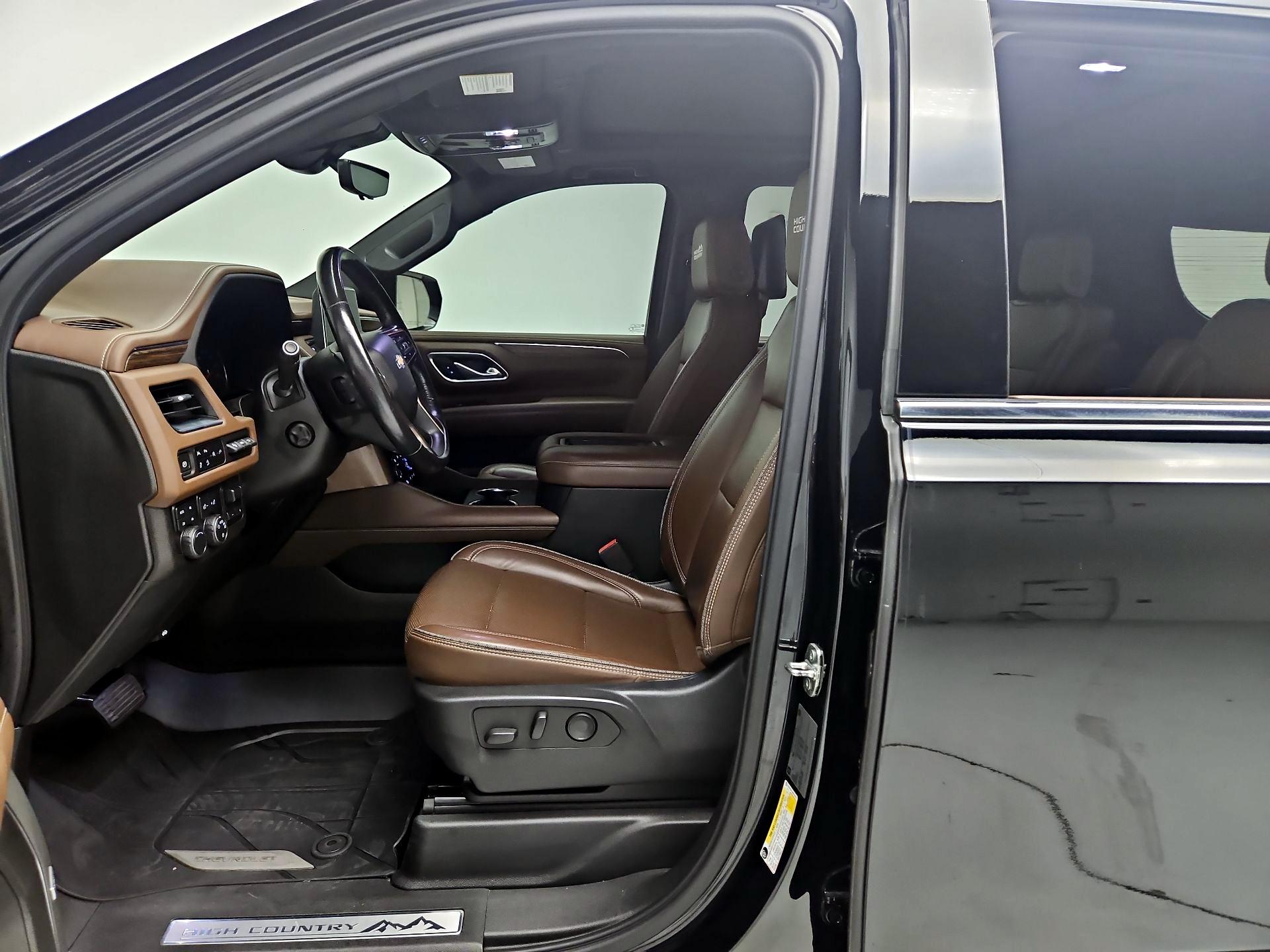 Thumbnail: 2021 Chevrolet Suburban - 9