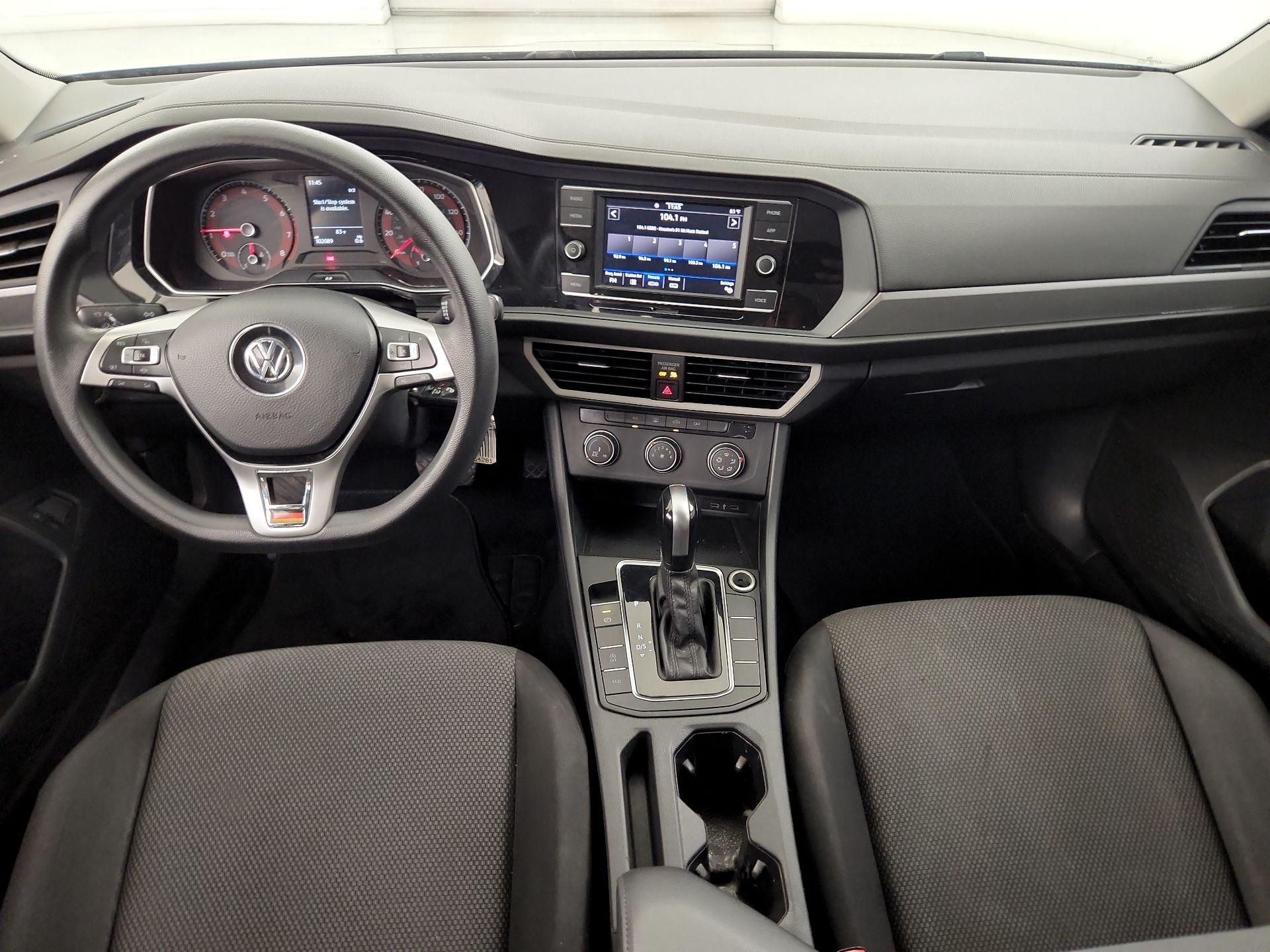 Thumbnail: 2021 Volkswagen Jetta - 9